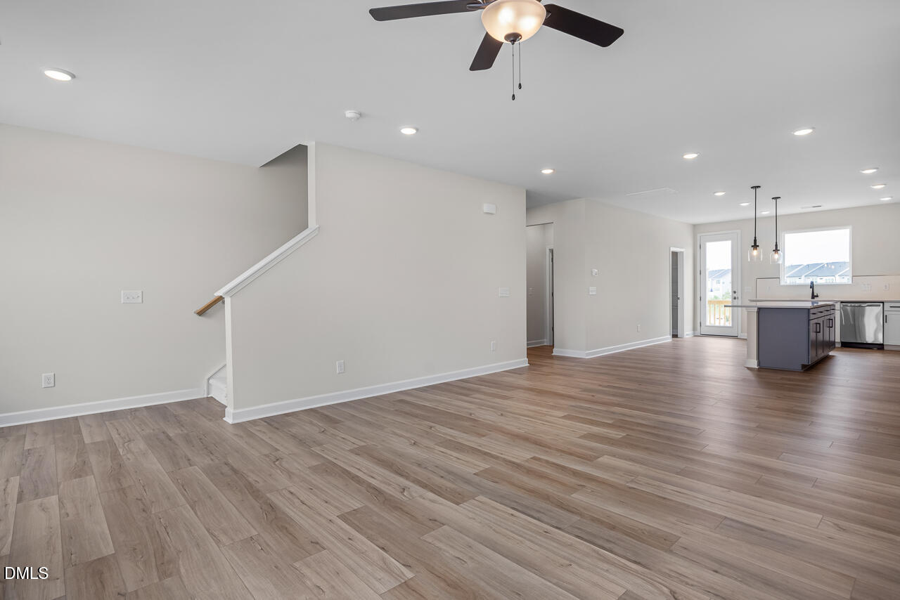 606 Thatch Lane # 113