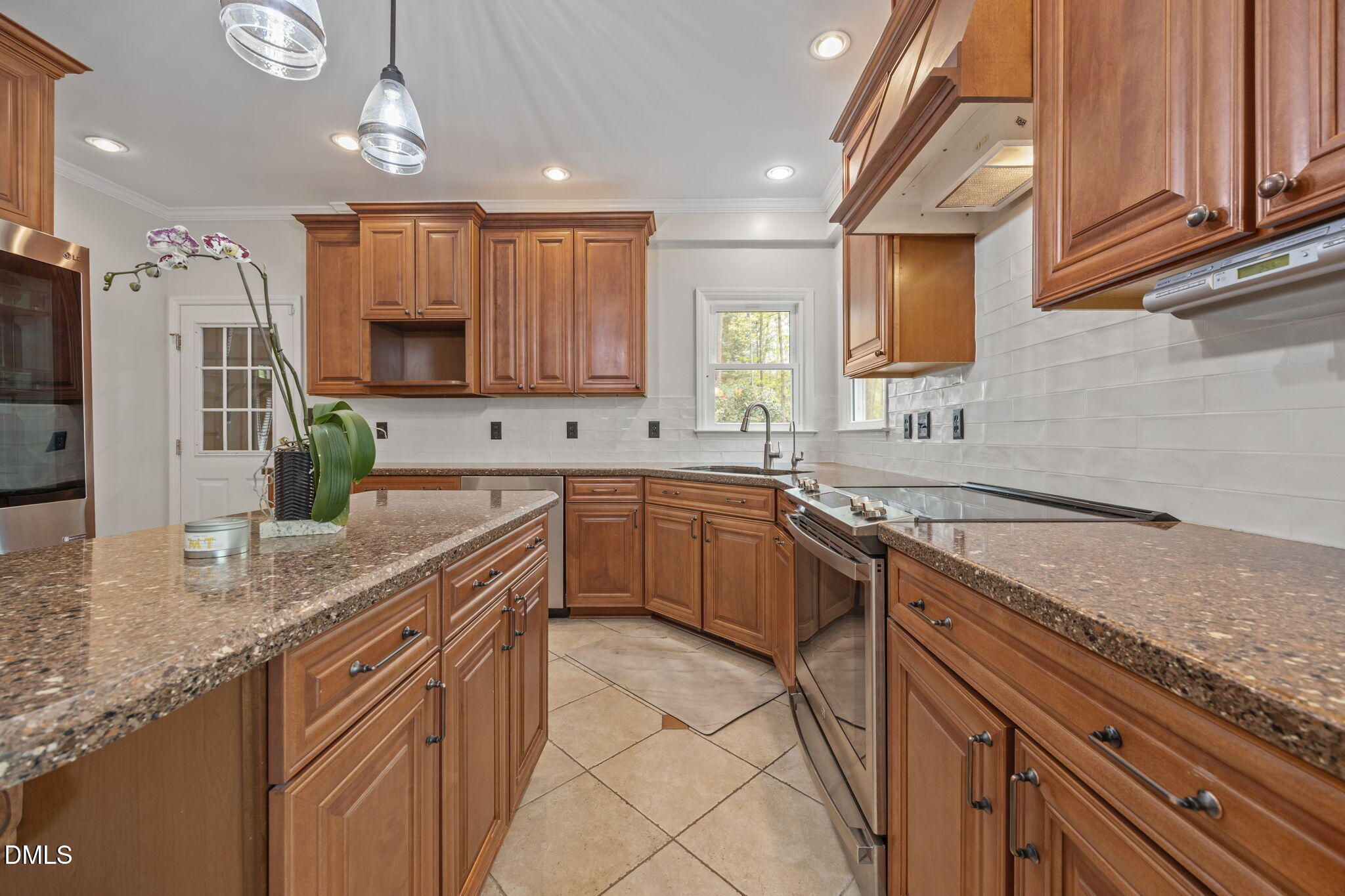 5405 Chimney Swift Drive