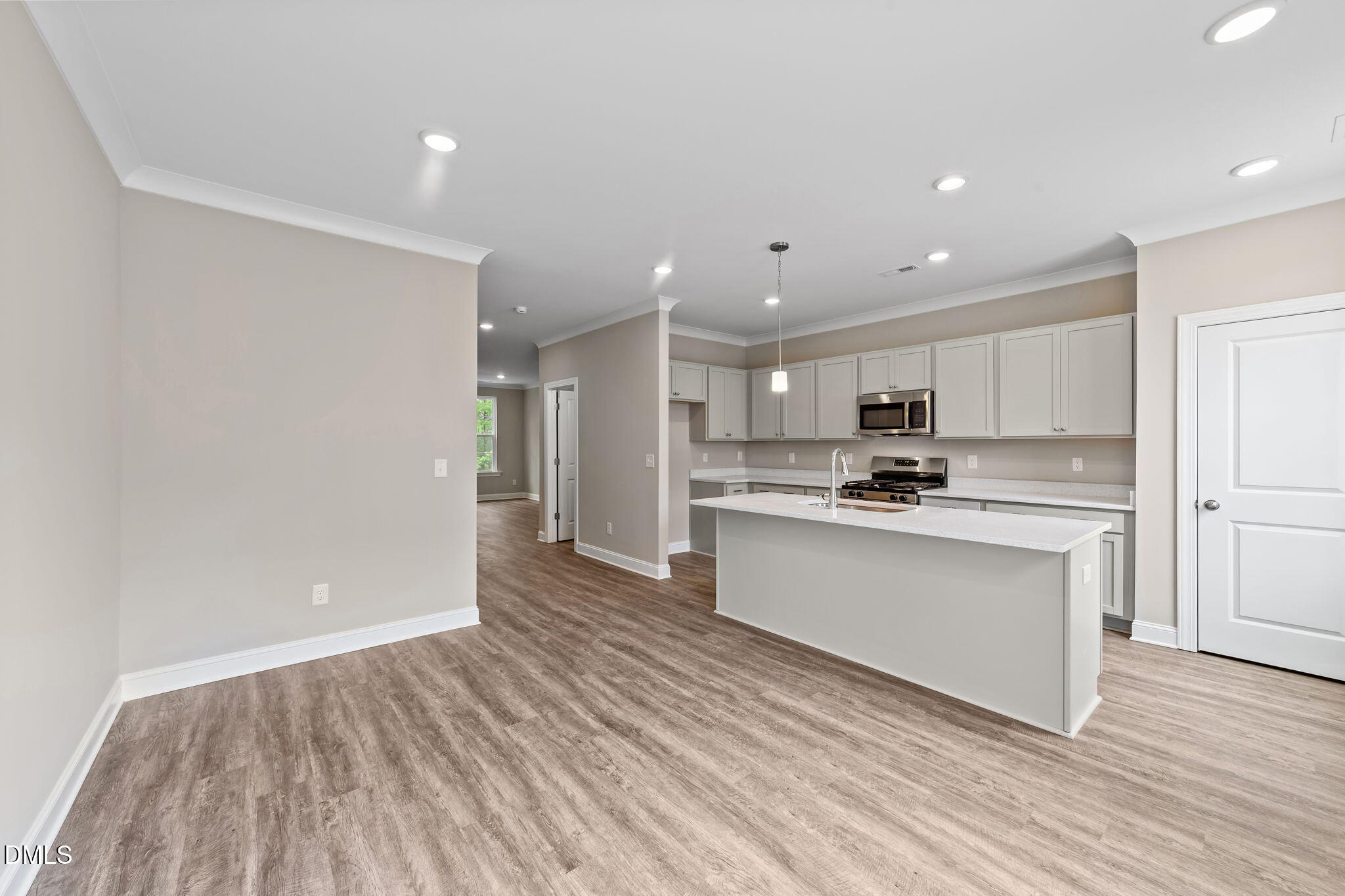 120 Oyster Lane # 23