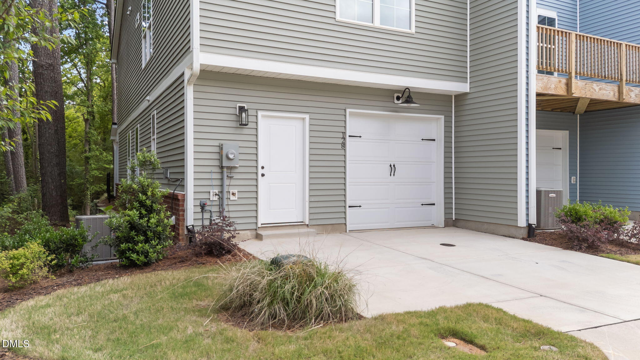 128 Oyster Lane # 21