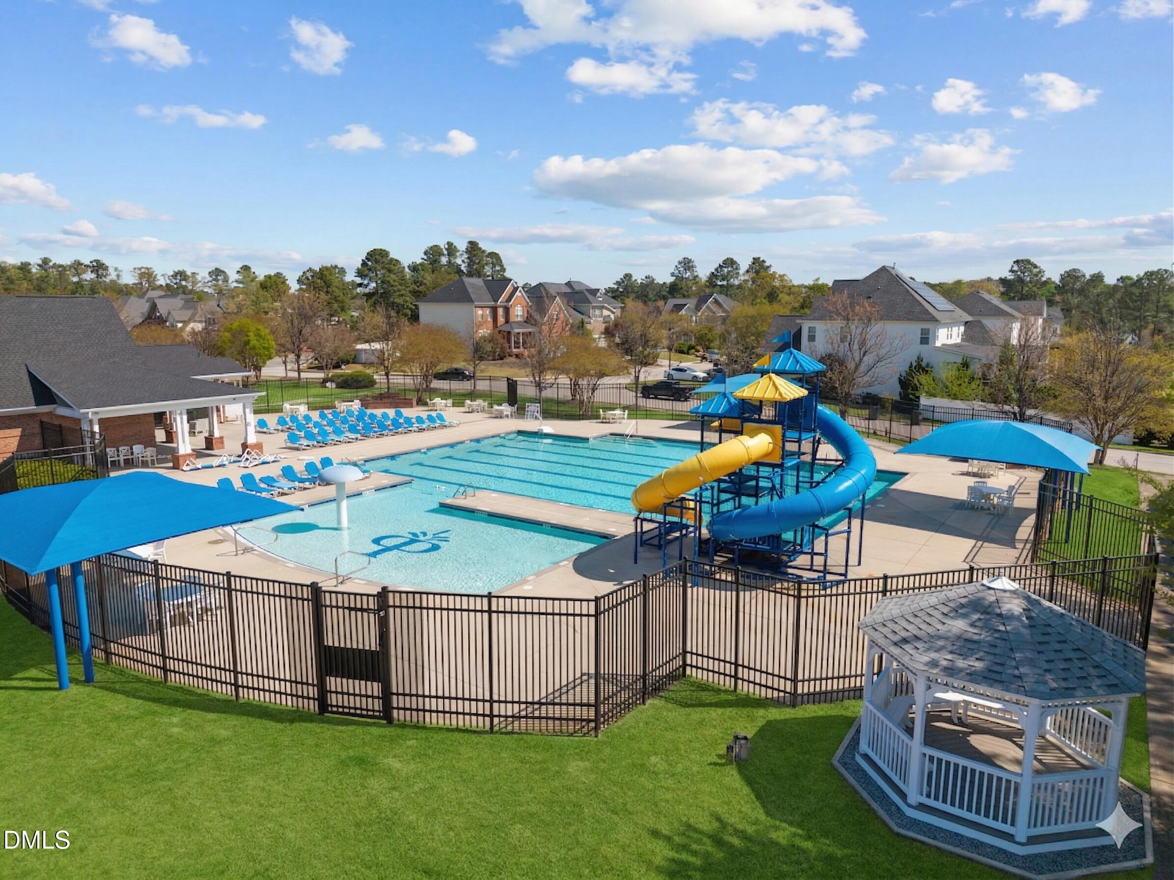 1001 Deshire Lane