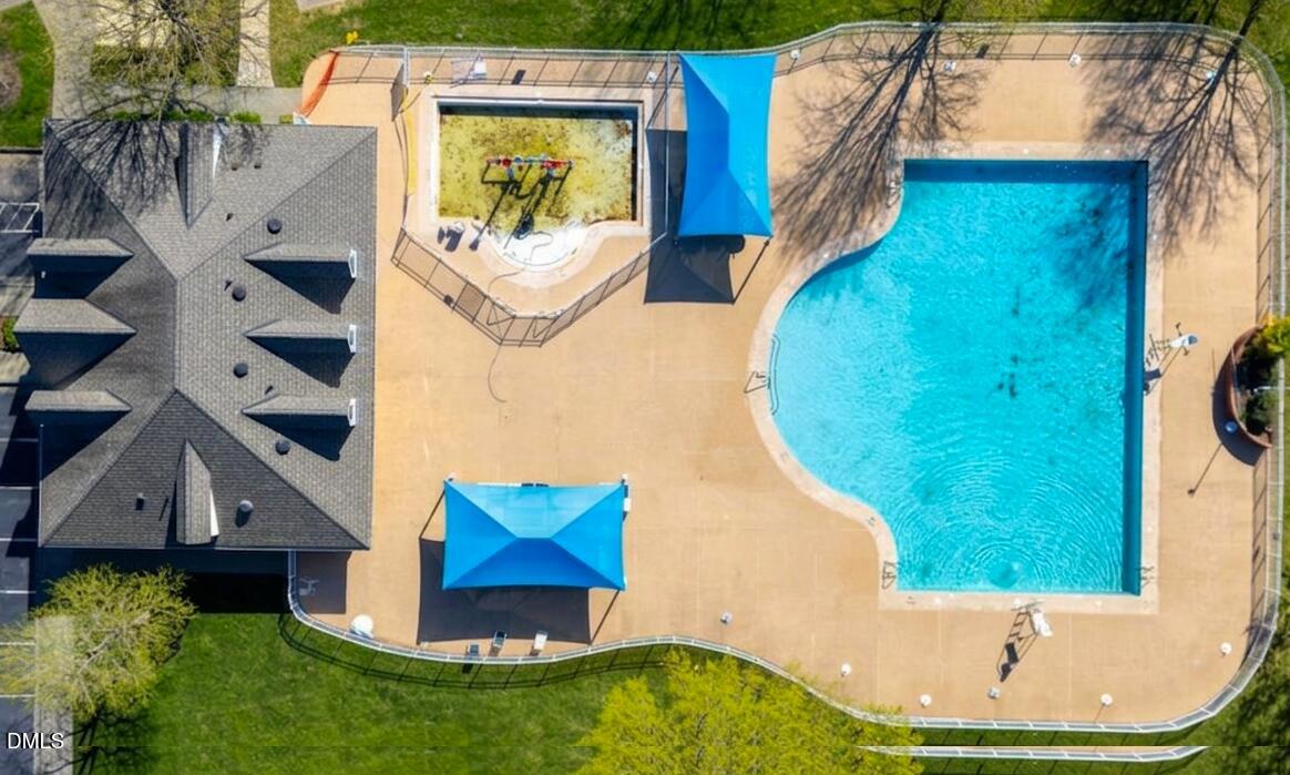 2621 Hamlet Green Drive