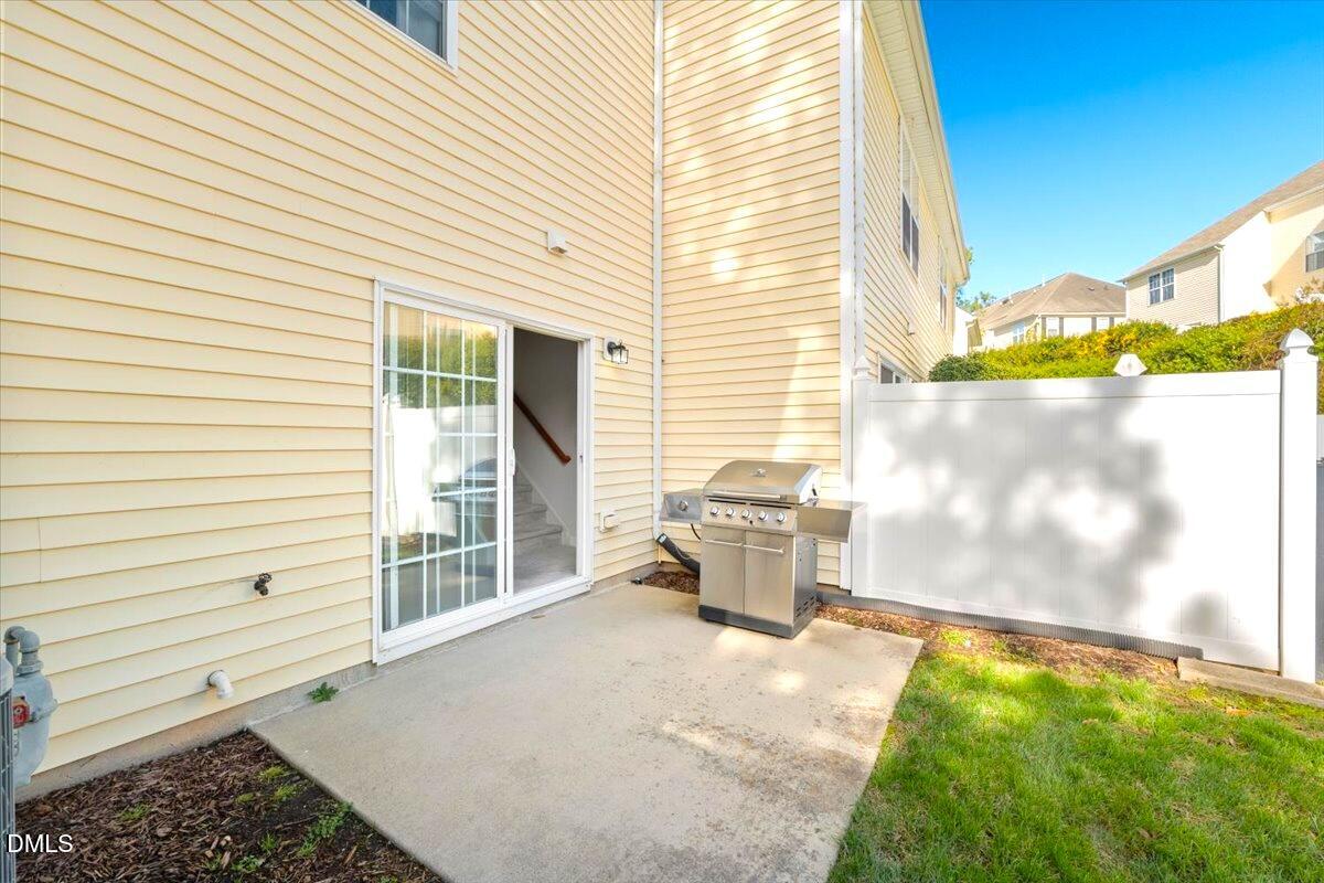 2621 Hamlet Green Drive