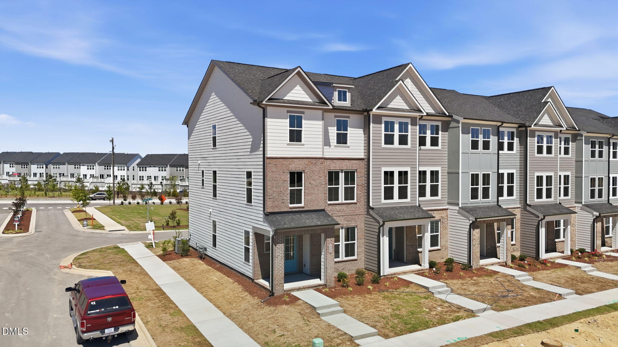 600 Thatch Lane