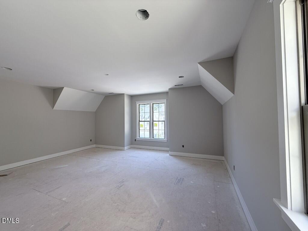 6508 Burnette Flower Way