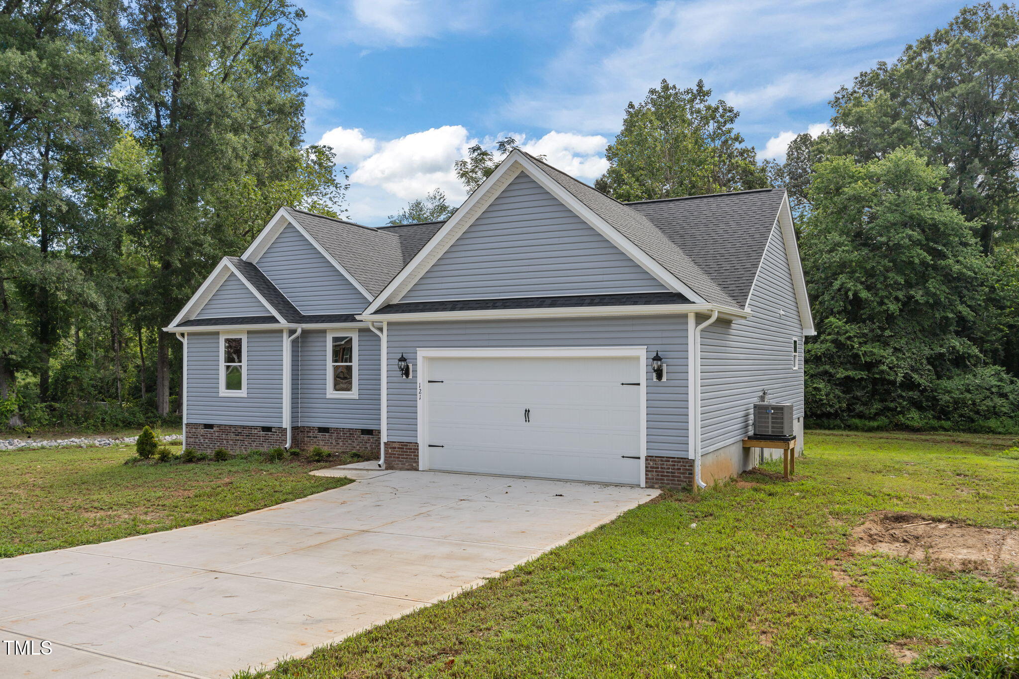 121 Tanglewood Drive