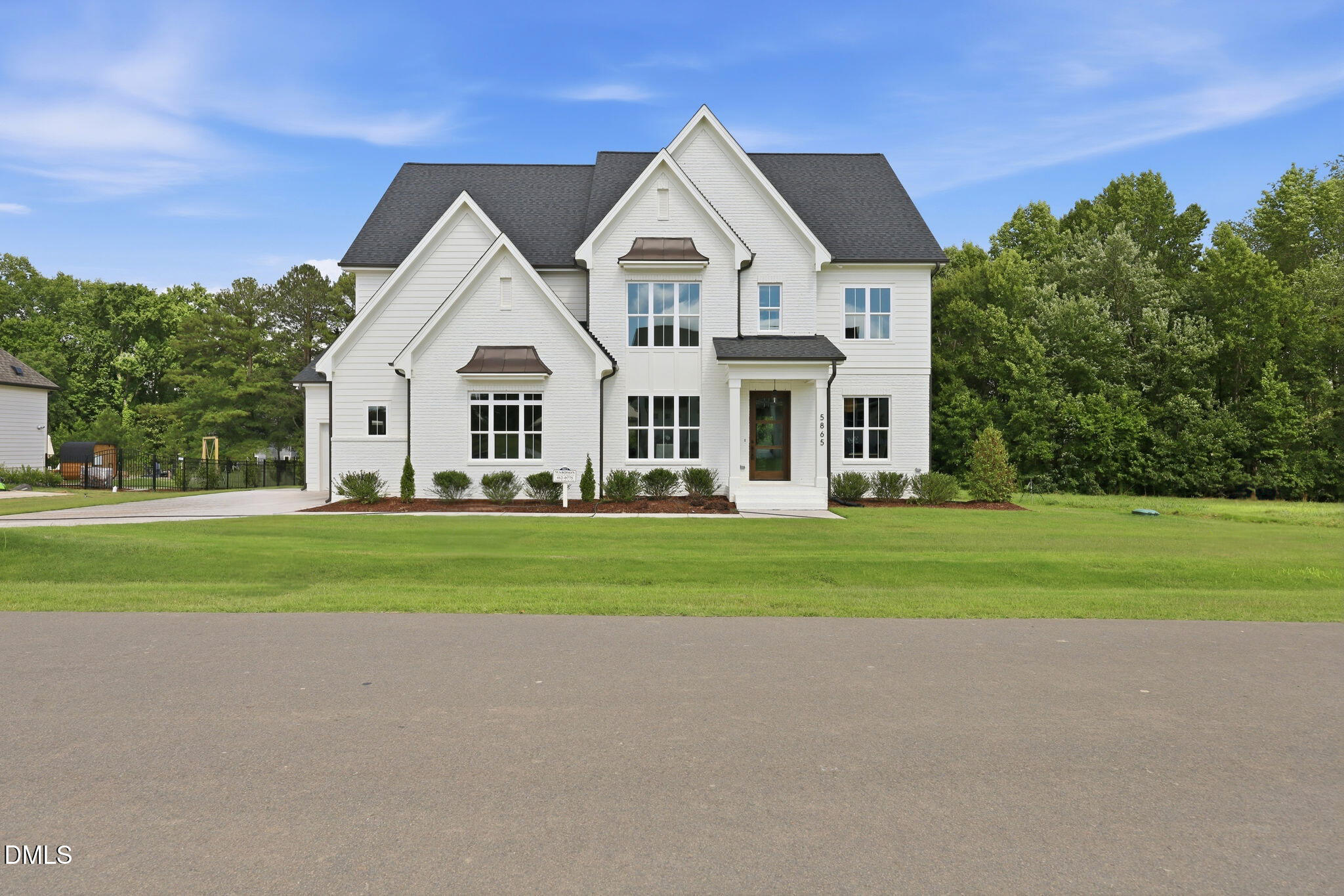 5865 Carriage Gate Drive