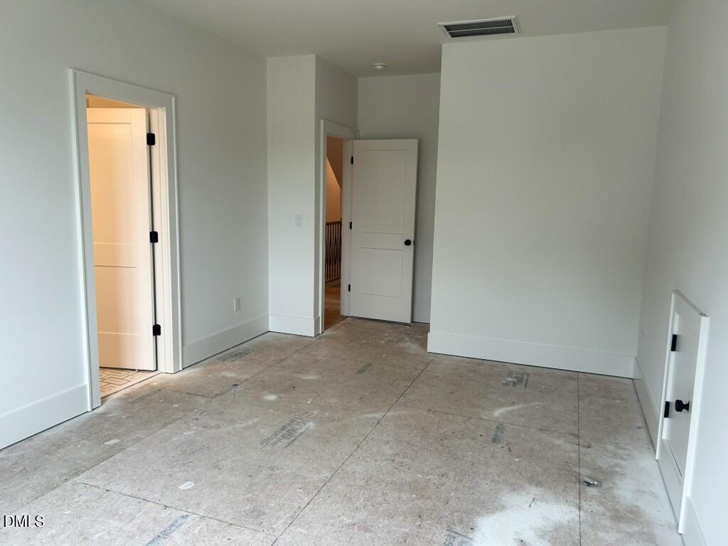 5865 Carriage Gate Drive