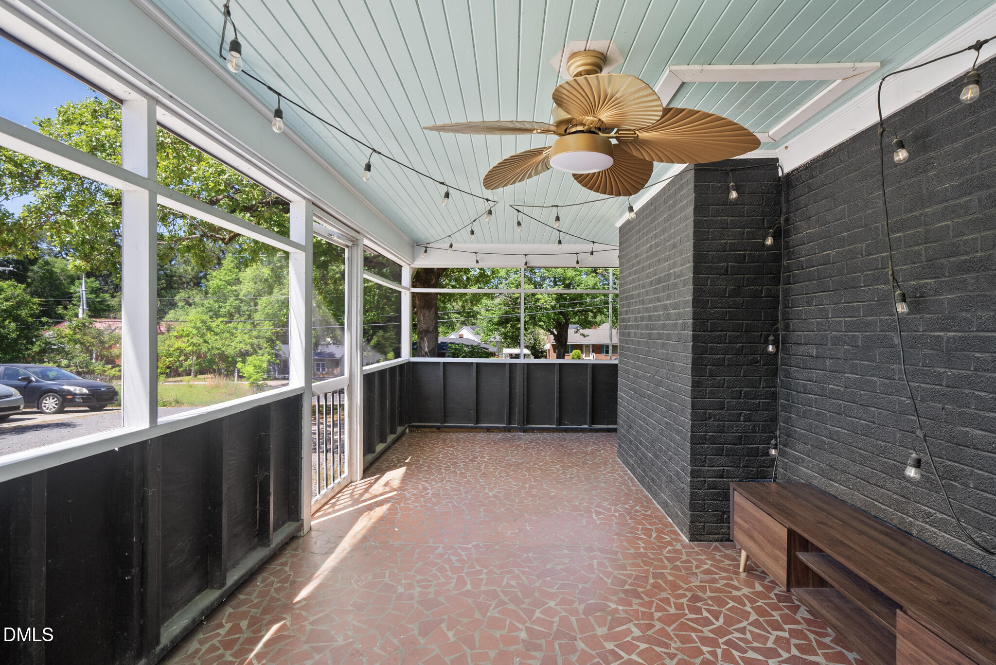2304 Milburnie Road