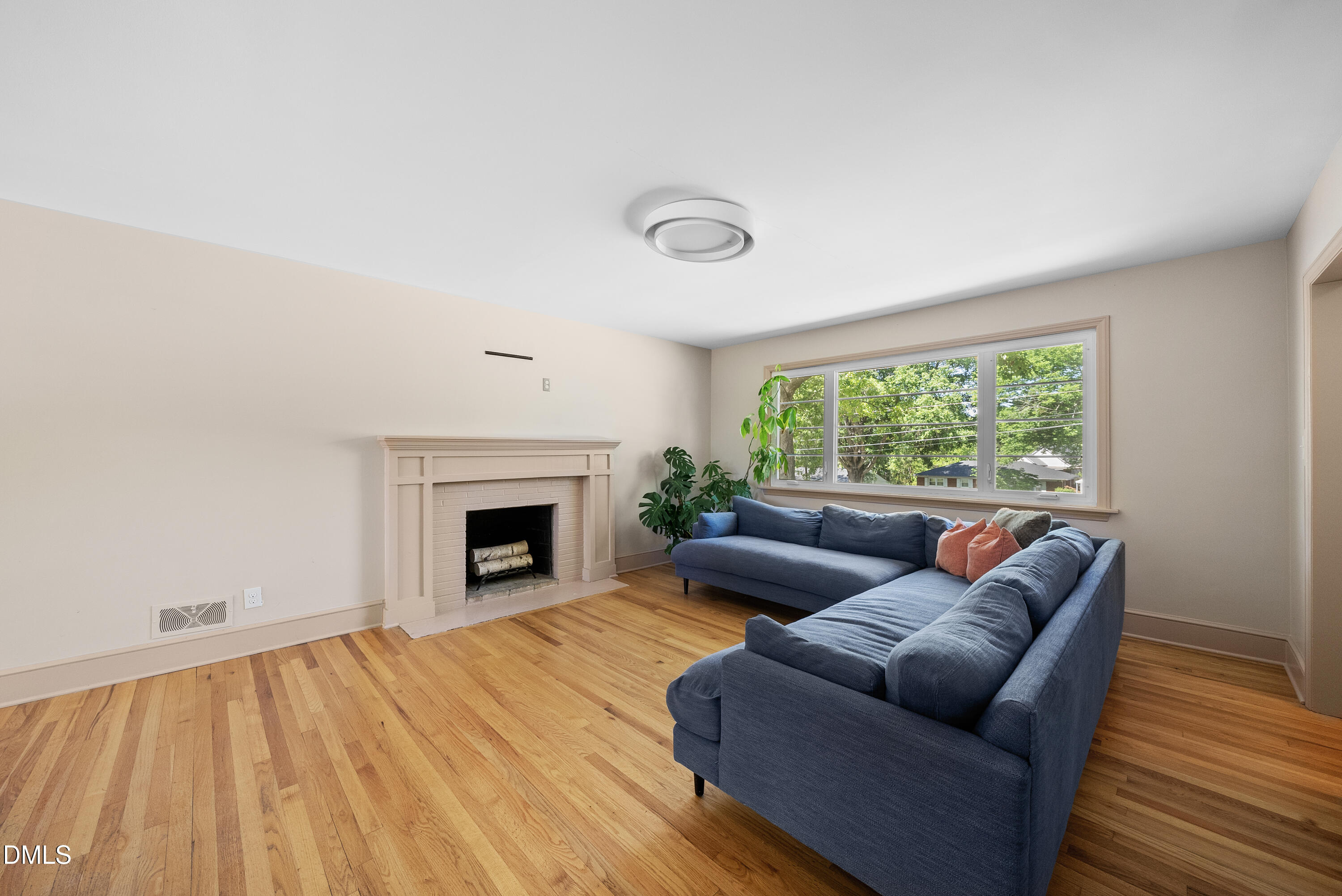 2304 Milburnie Road
