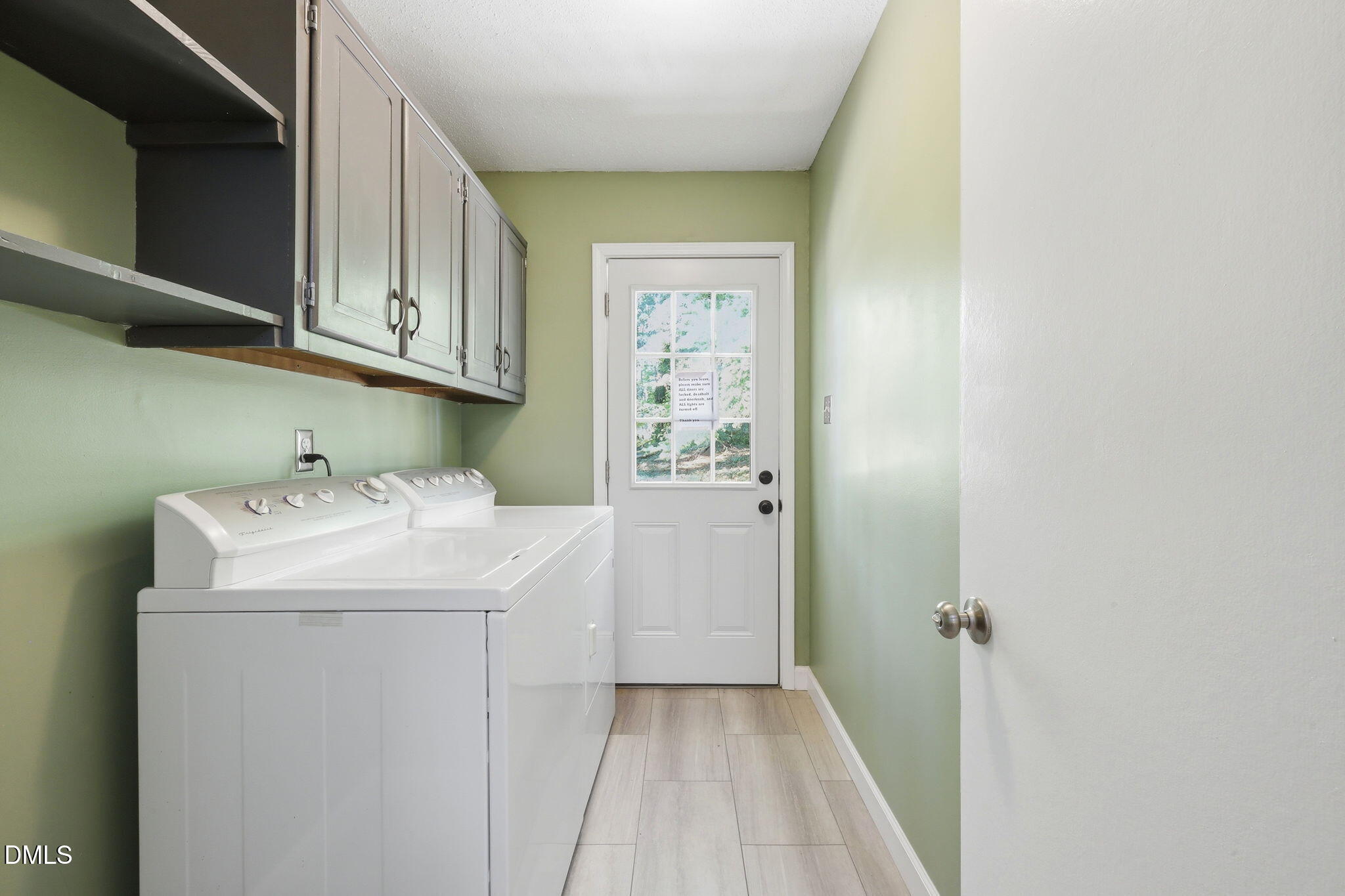 1302 Springlawn Court