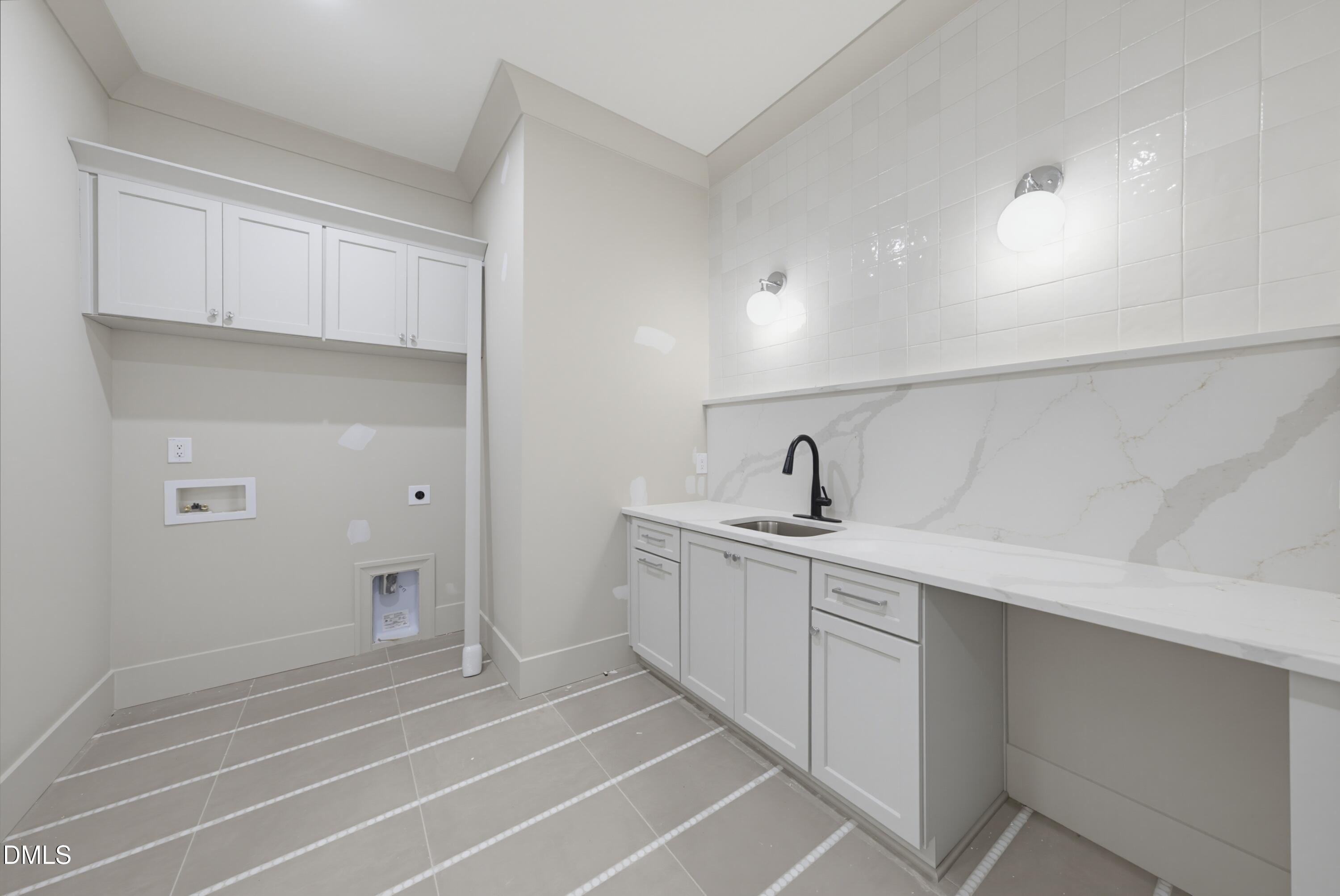 2509 Rosslare Pond Trail