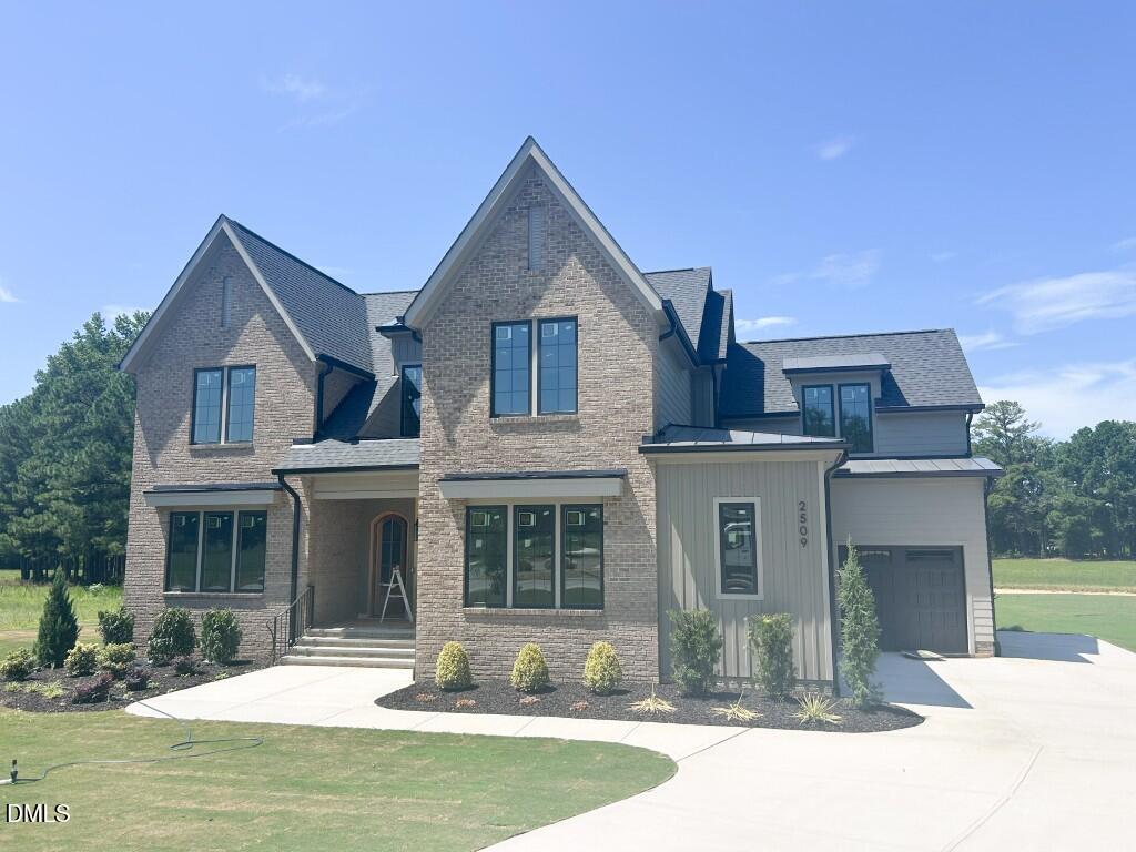 2509 Rosslare Pond Trail