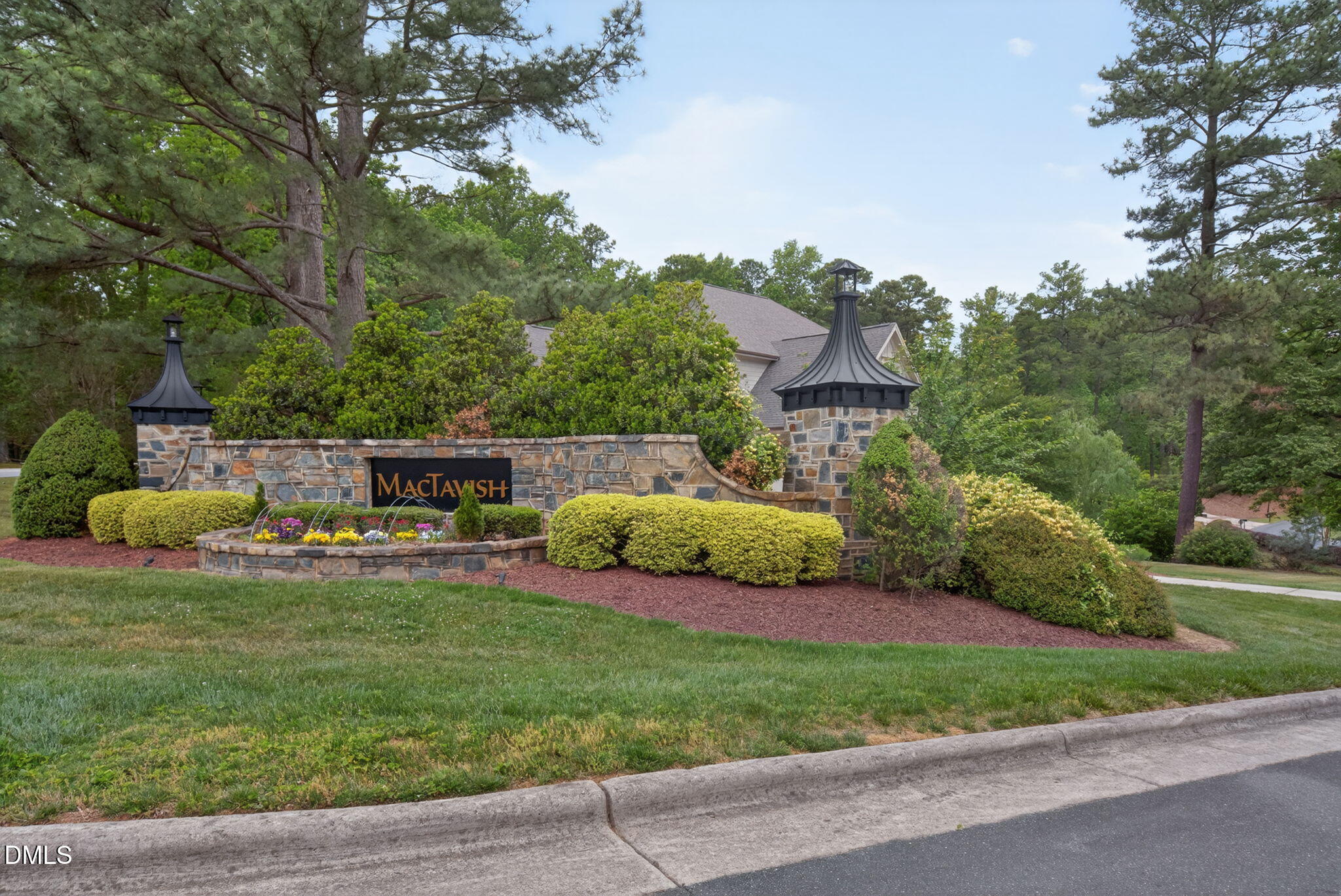 6901 Ray Family Farm Court