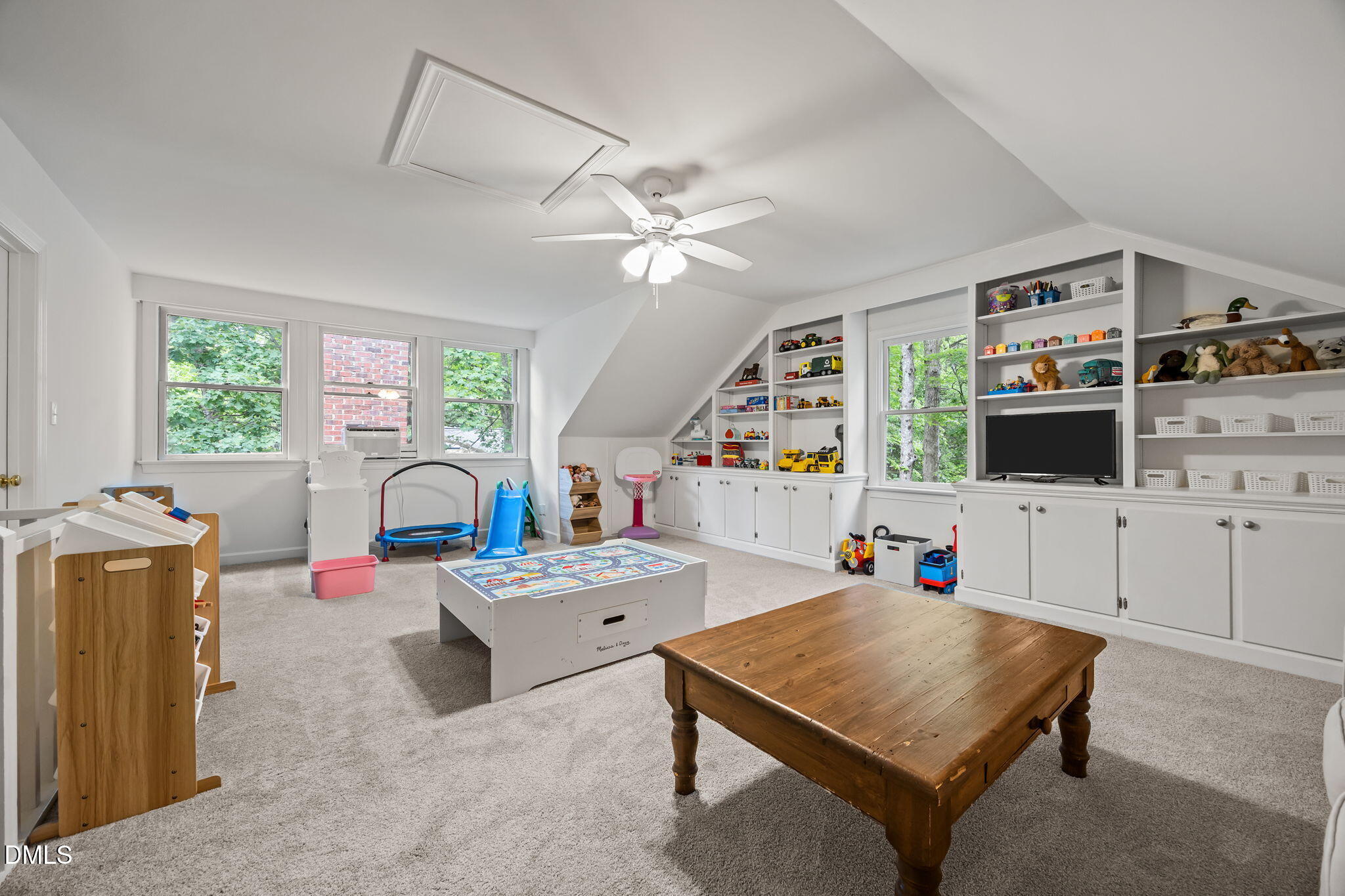 562 Weathergreen Drive