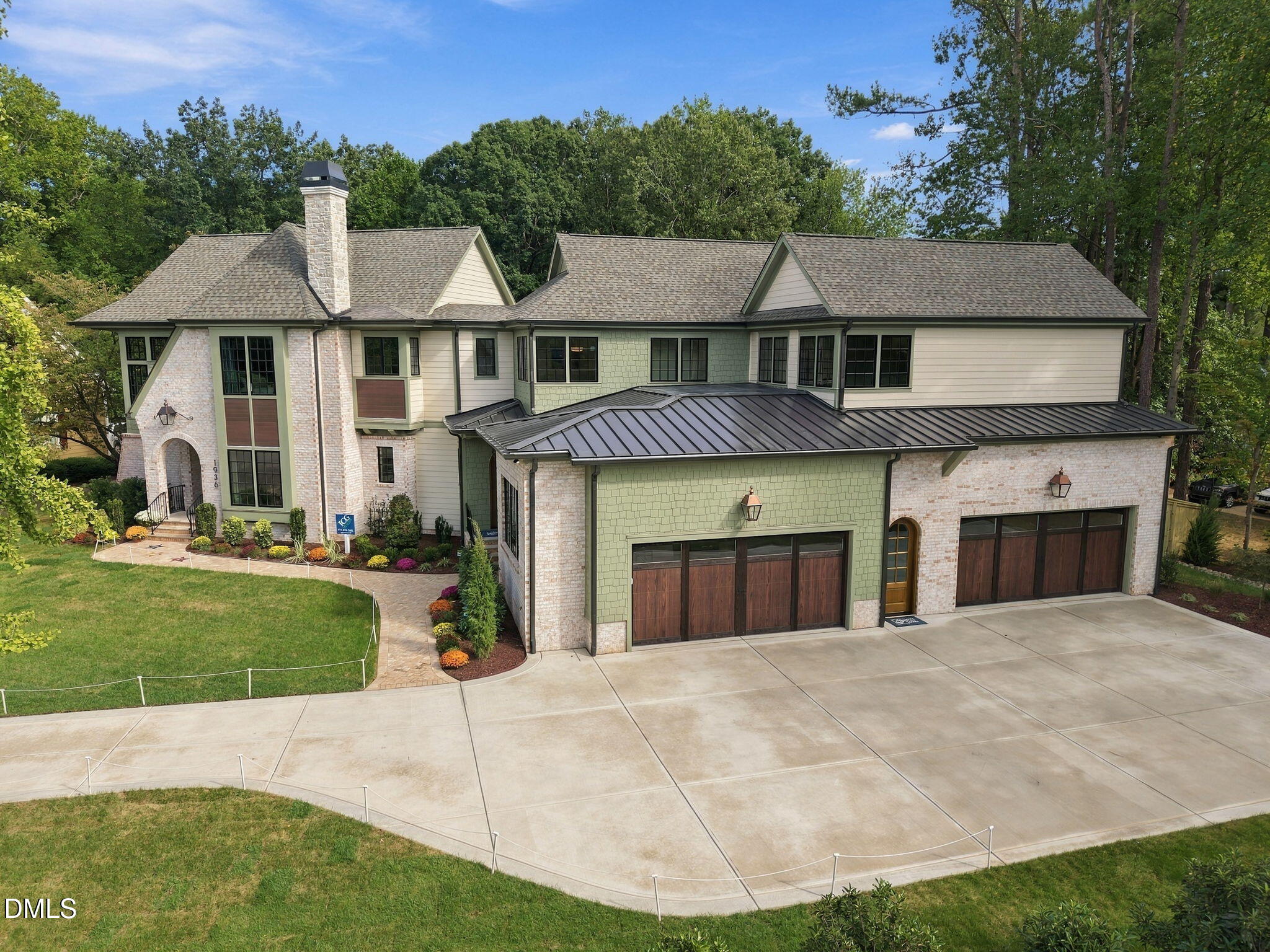 1936 Torrey Pines Place