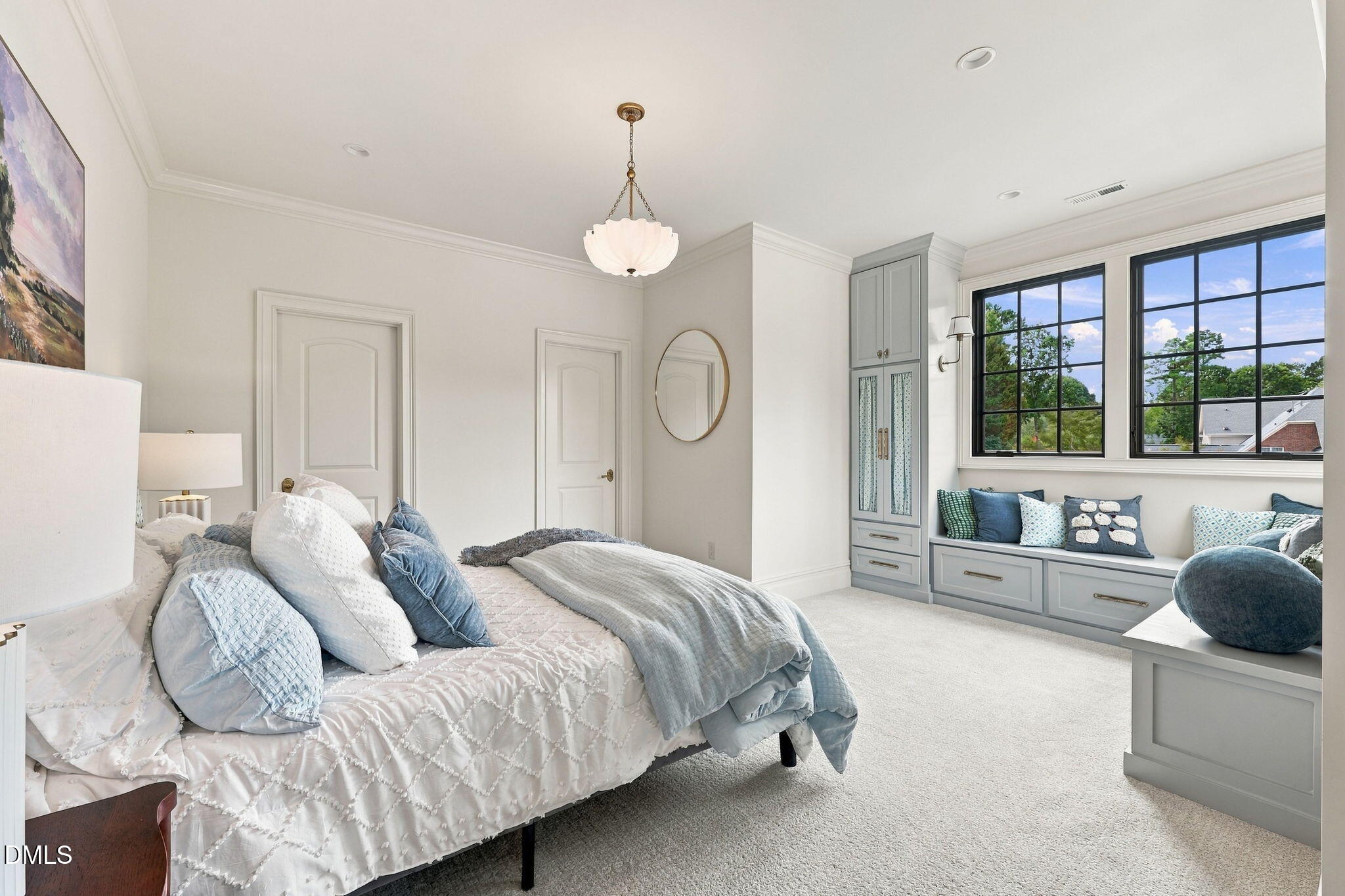 1936 Torrey Pines Place