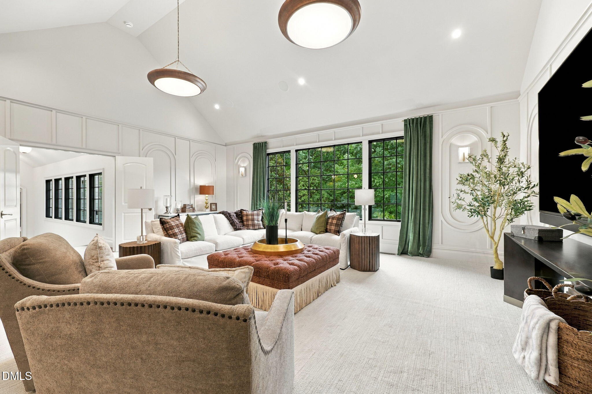 1936 Torrey Pines Place