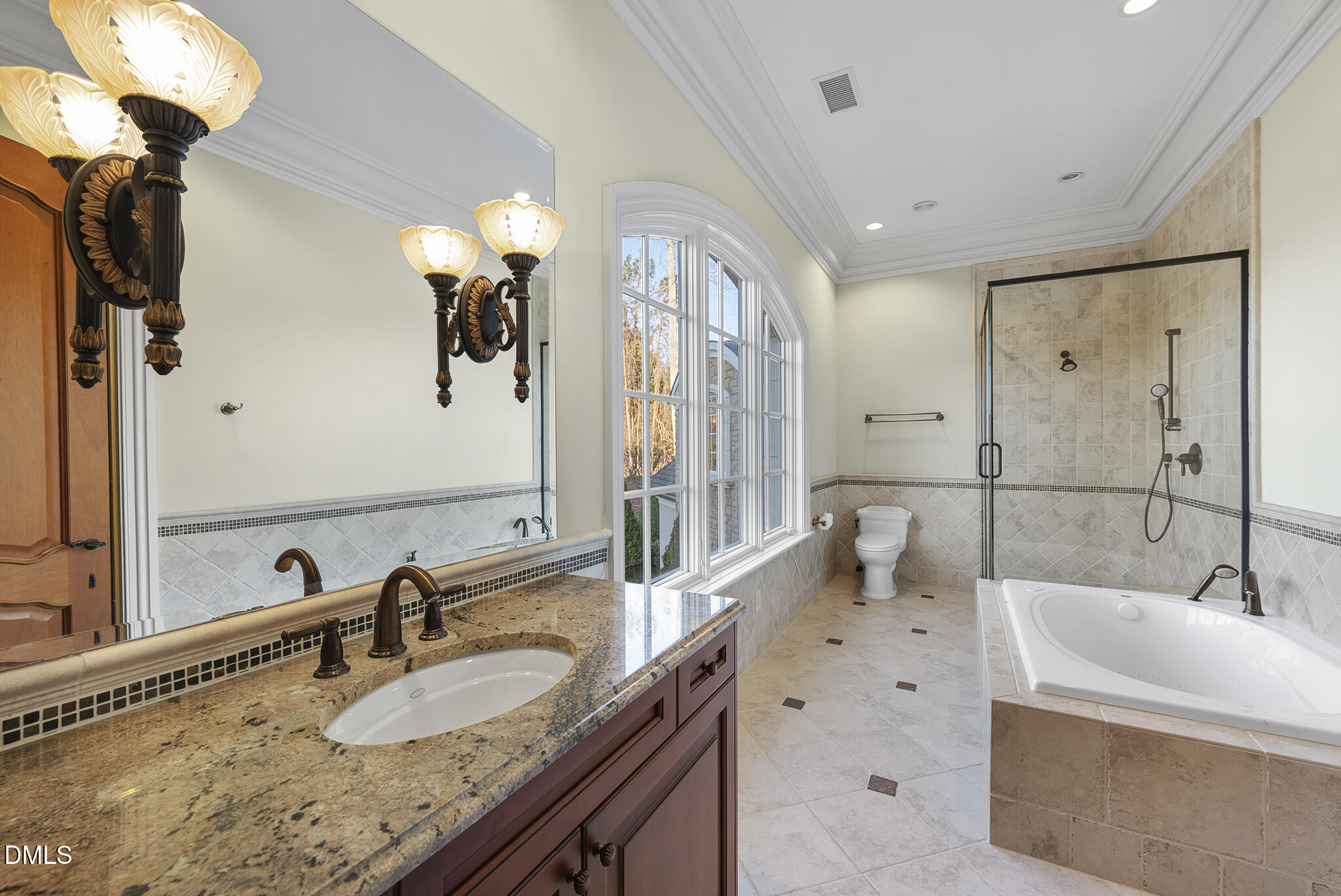 1404 Barony Lake Way