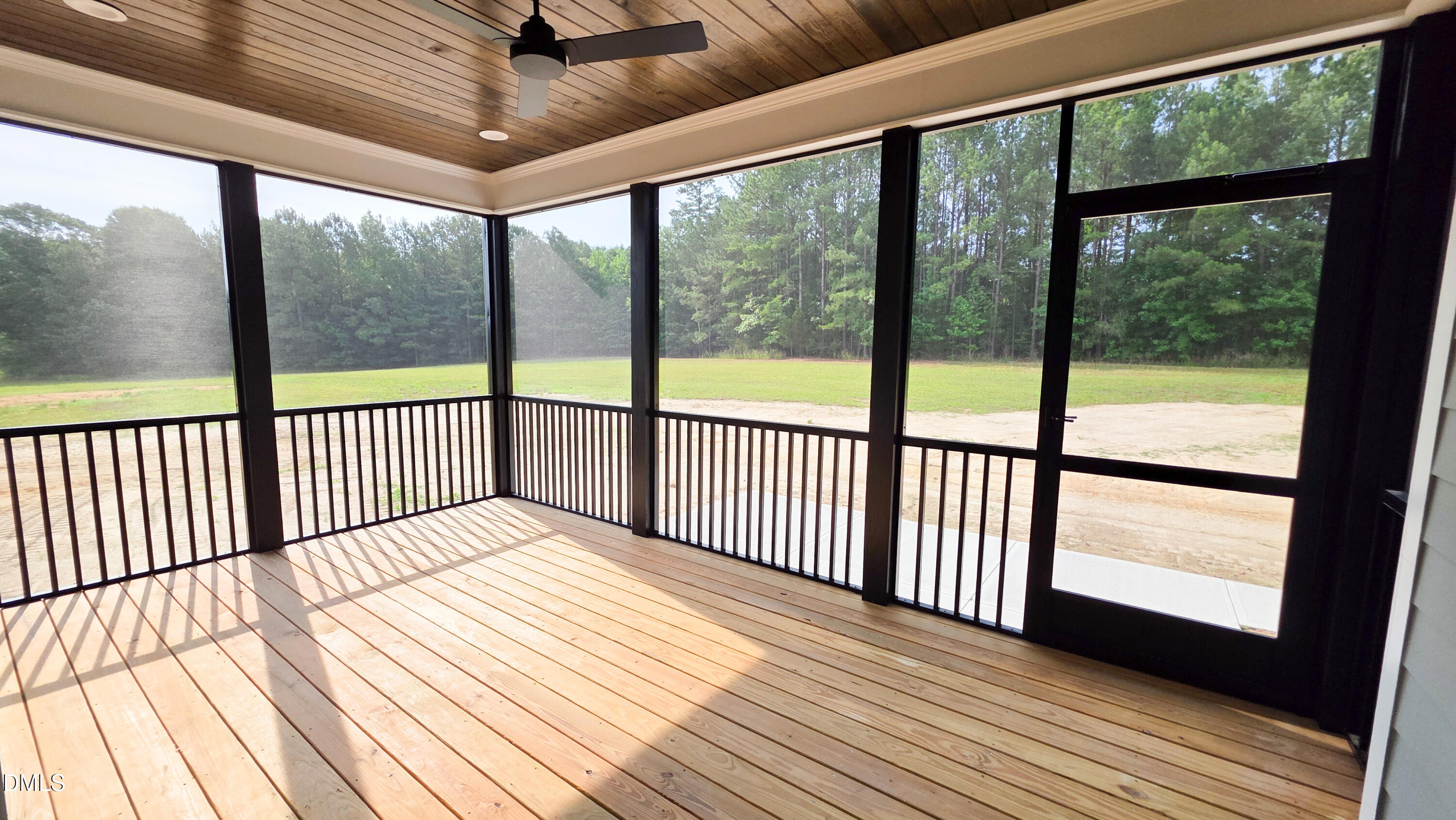 20 White Deer Lane