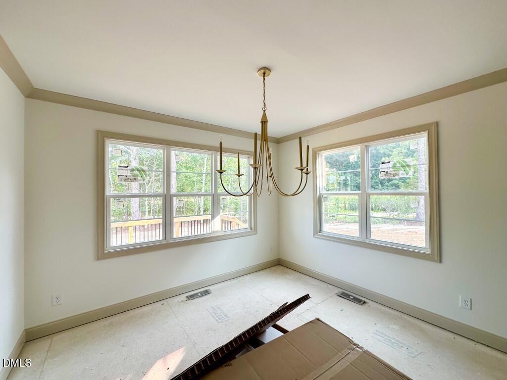 215 Broadleaf Lane