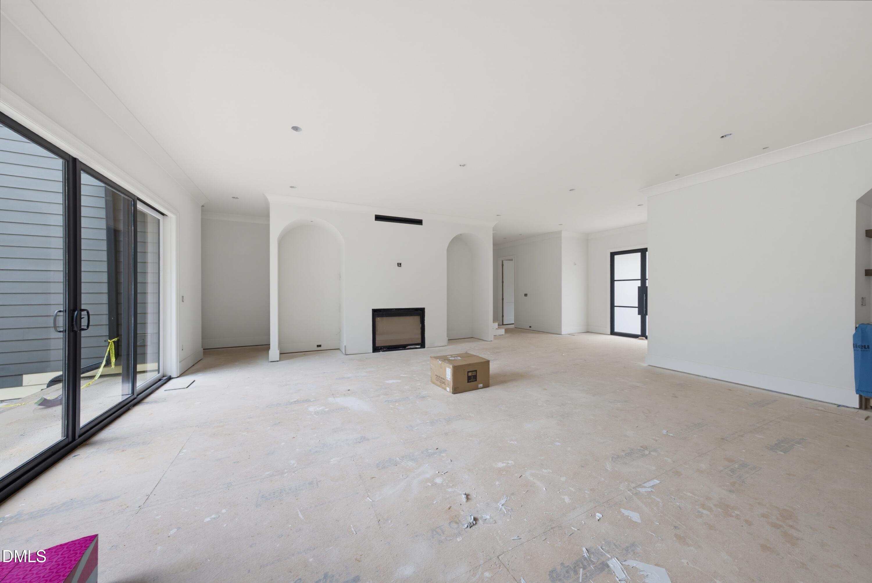 1221 Gunnison Place