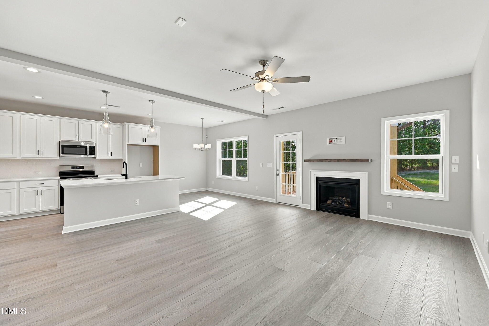 10 Diamond Creek Drive