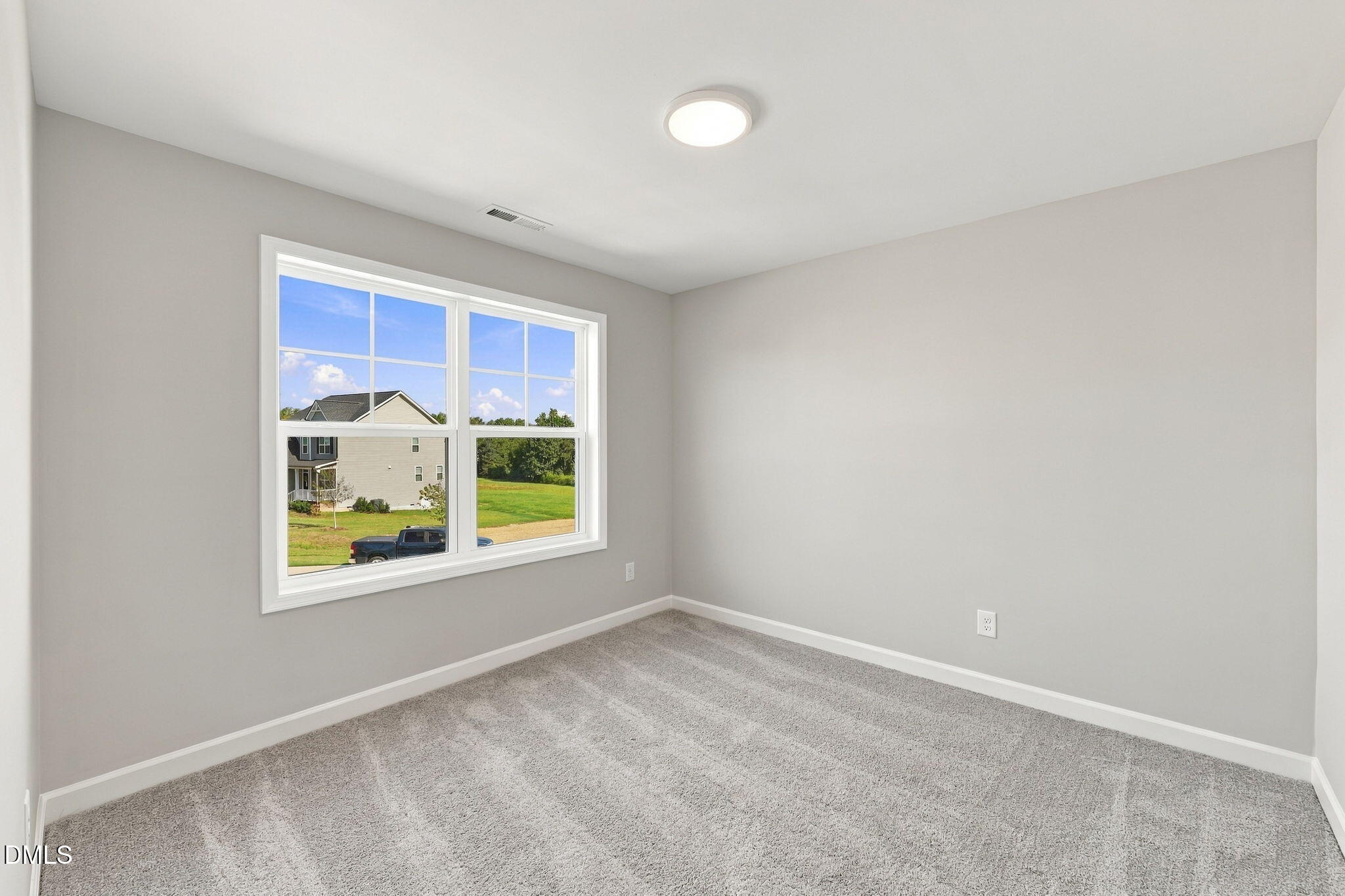 10 Diamond Creek Drive