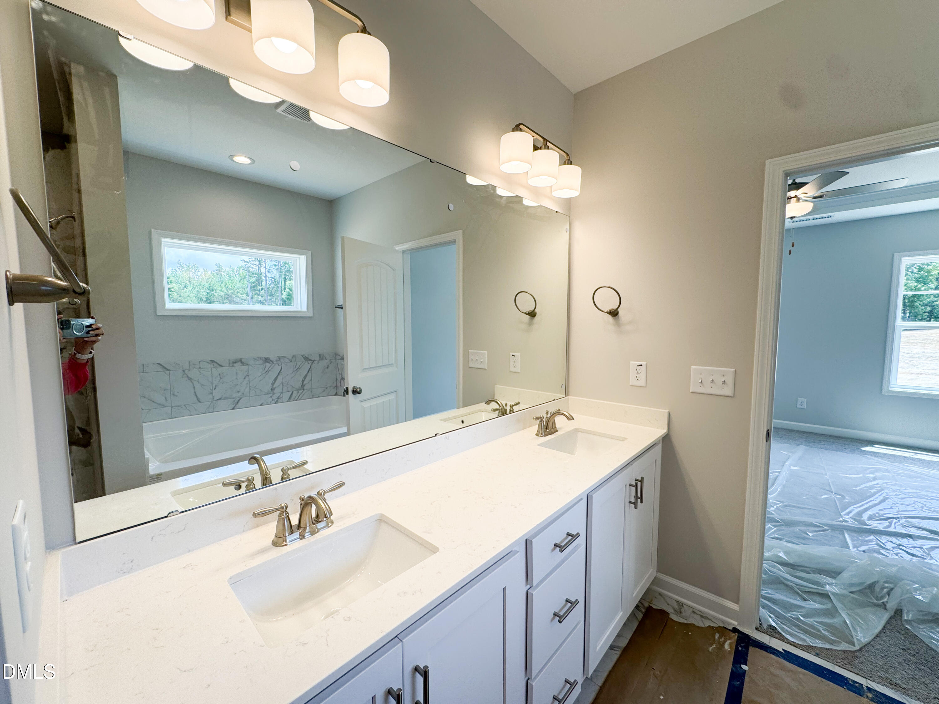 10 Diamond Creek Drive