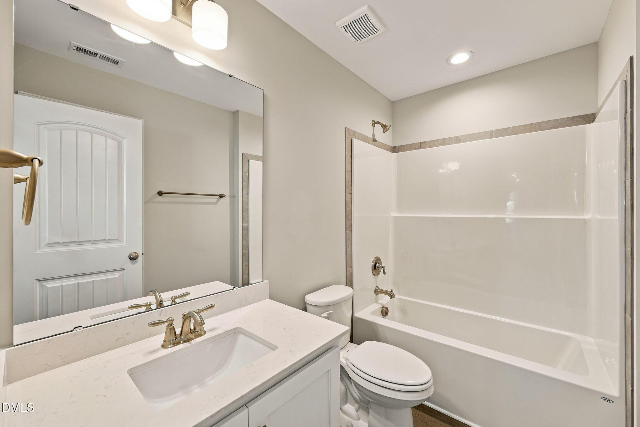 10 Diamond Creek Drive