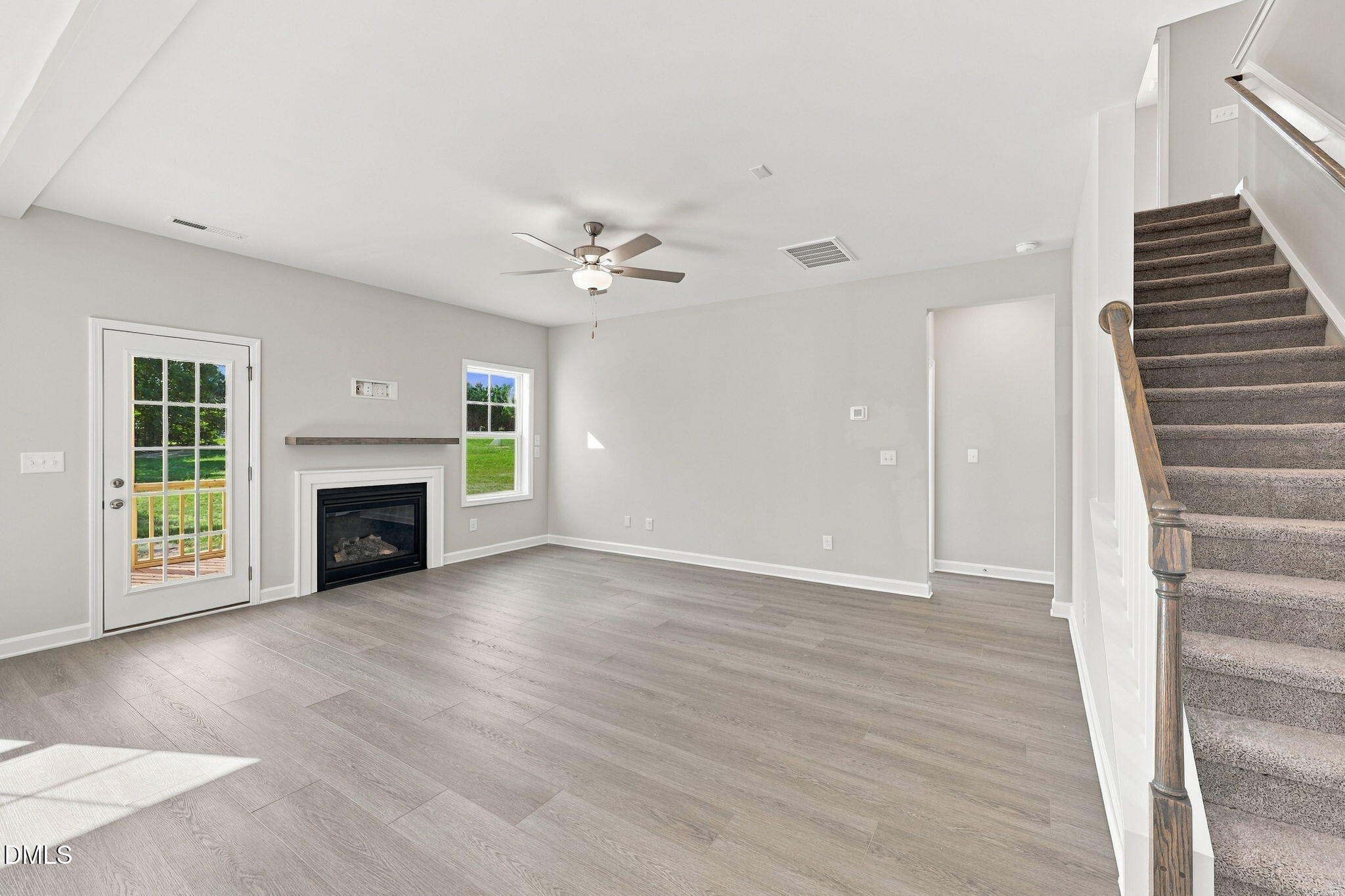 10 Diamond Creek Drive