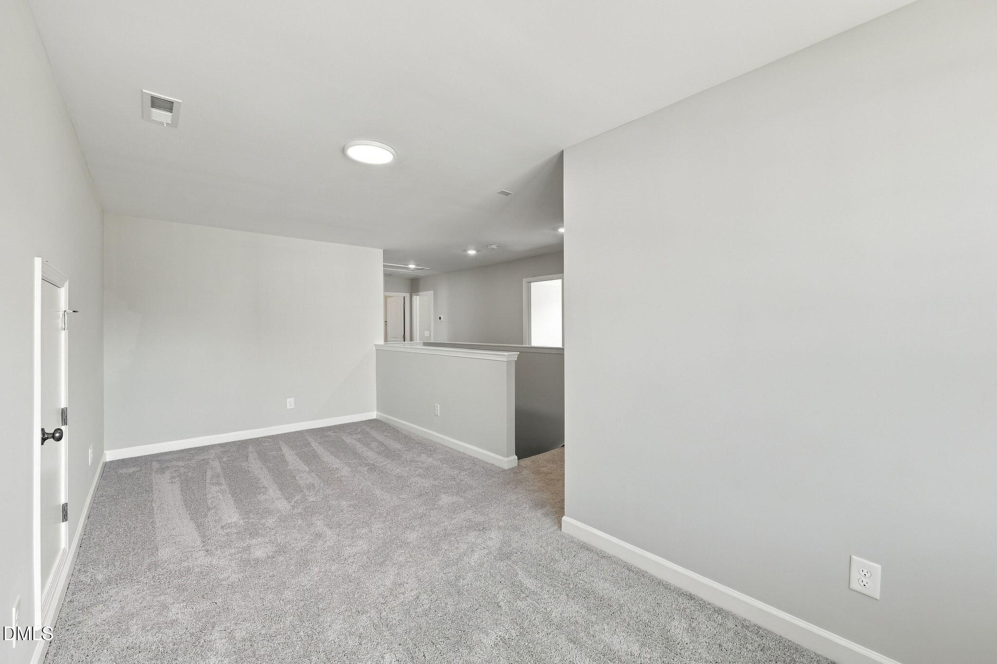 10 Diamond Creek Drive