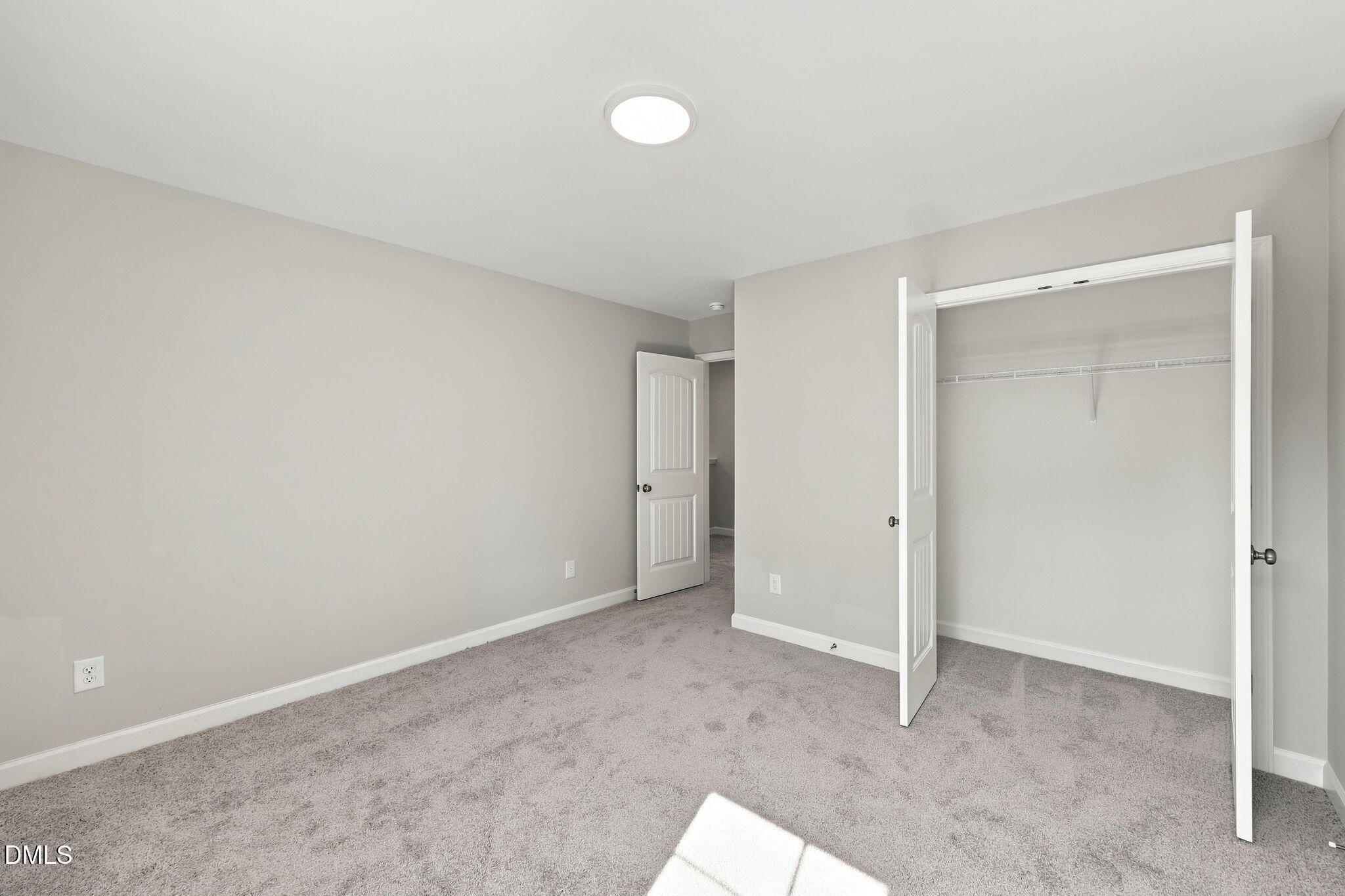 10 Diamond Creek Drive