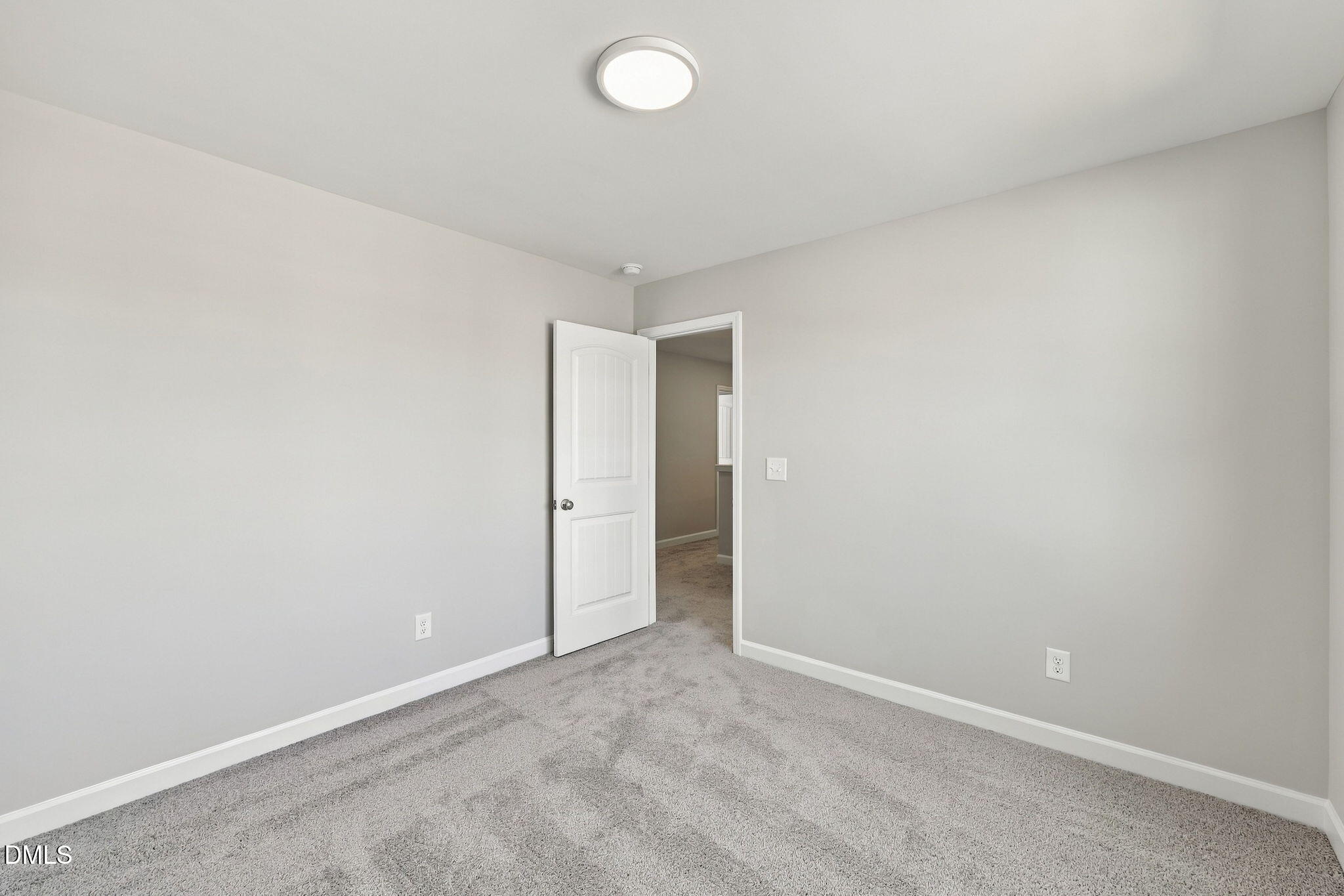 10 Diamond Creek Drive