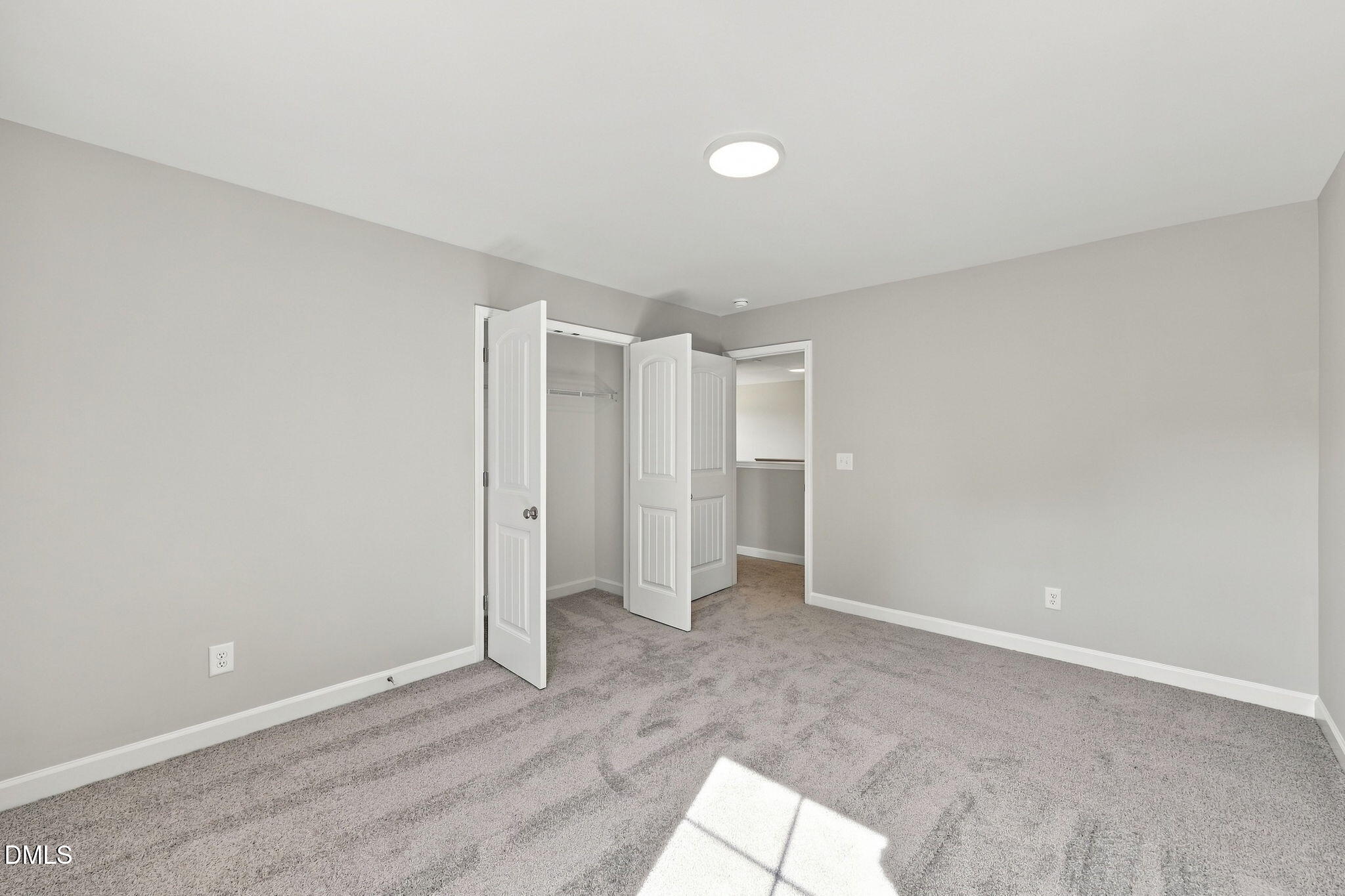 10 Diamond Creek Drive