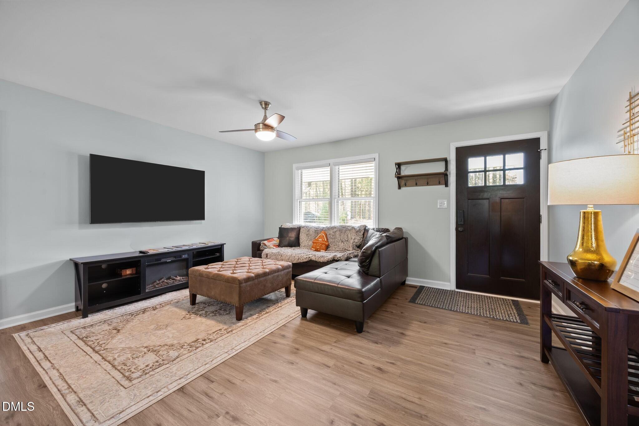 6901 Baywood Drive