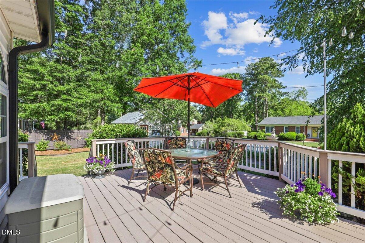 219 N Hollybrook Road