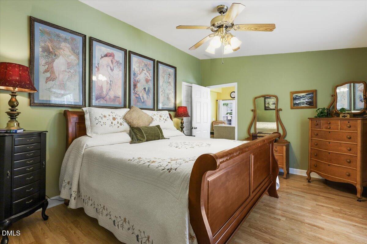 219 N Hollybrook Road