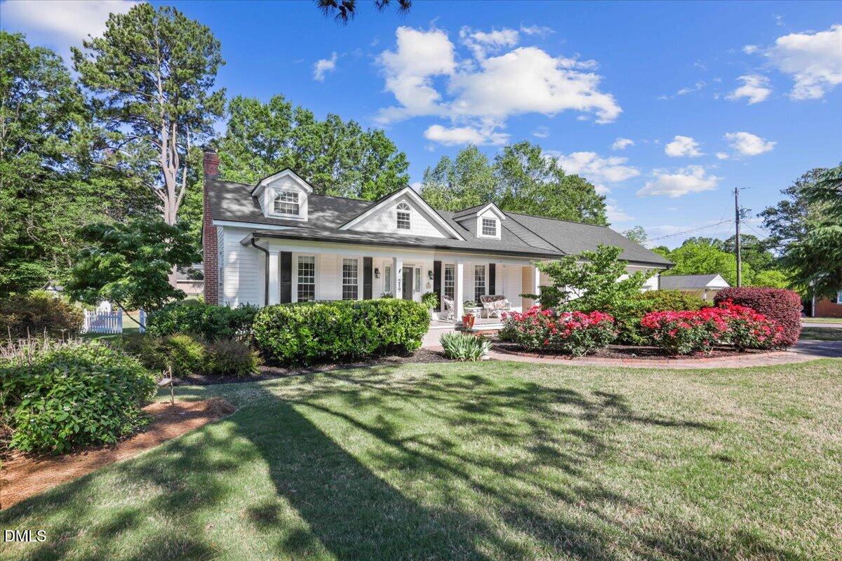 219 N Hollybrook Road