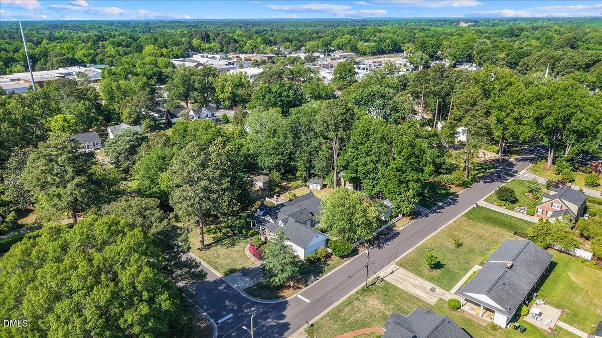 219 N Hollybrook Road