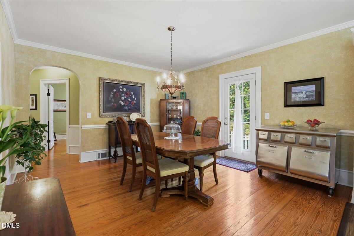 219 N Hollybrook Road