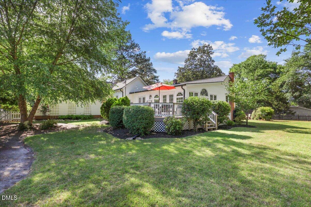 219 N Hollybrook Road