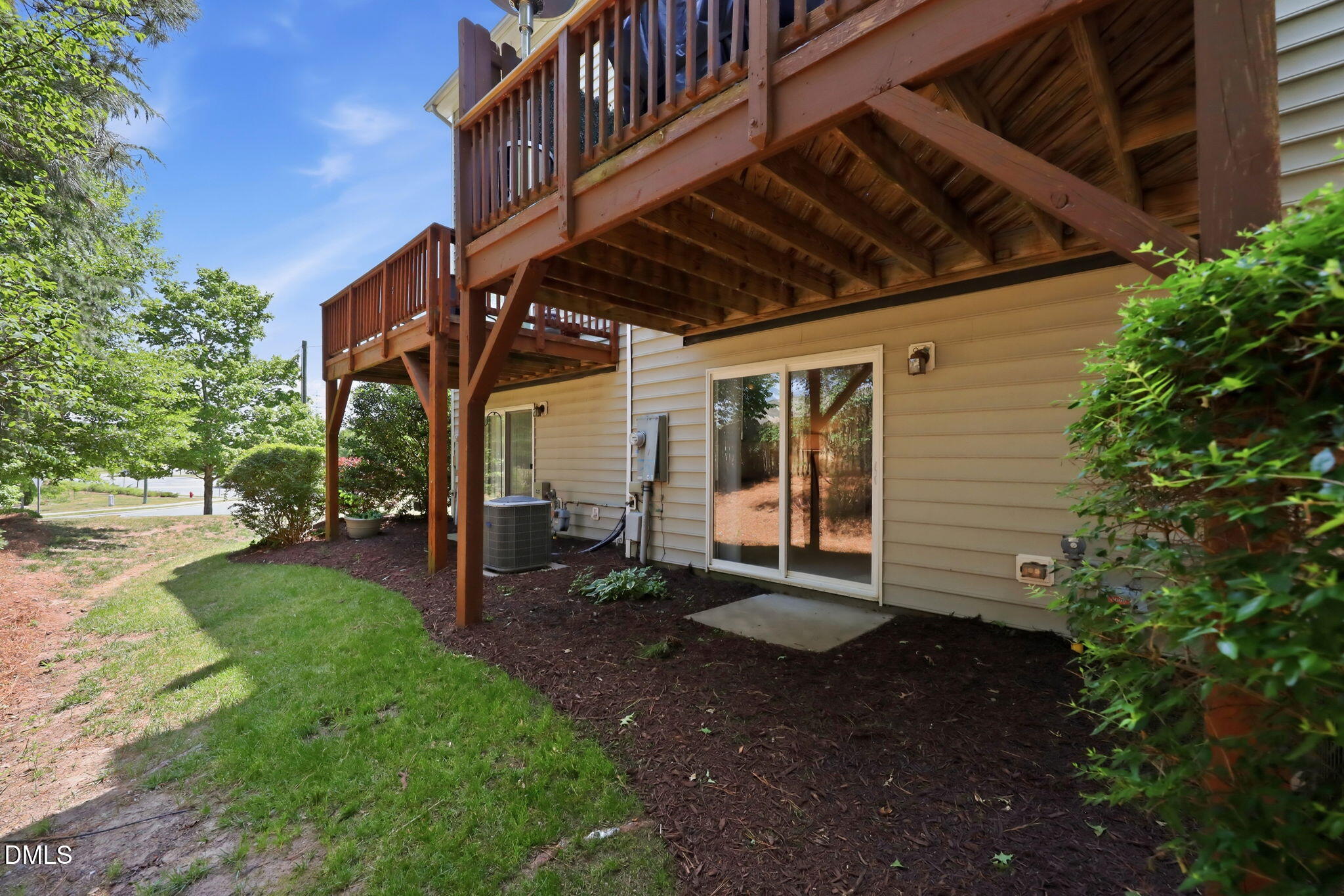 104 Irving Way
