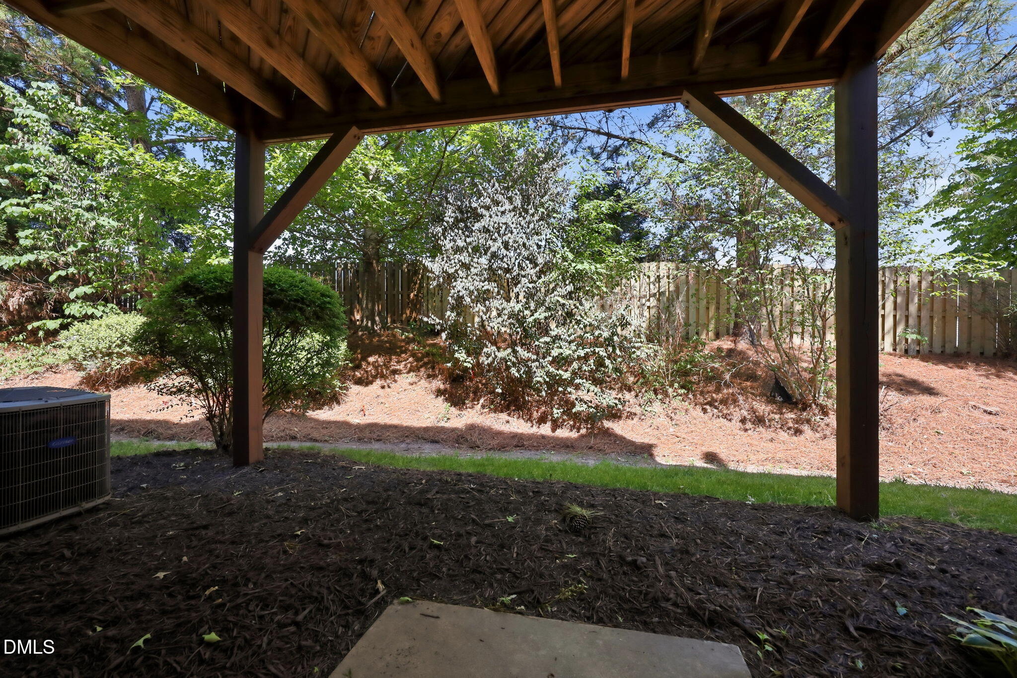 104 Irving Way