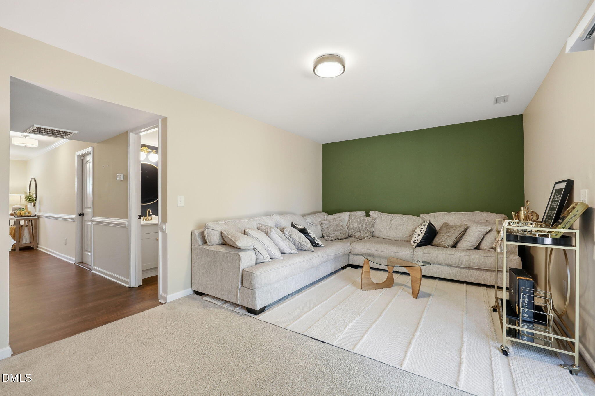 104 Irving Way