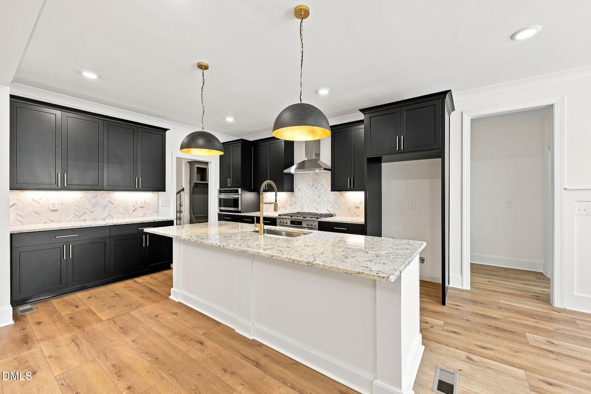 5317 Asher Woods
