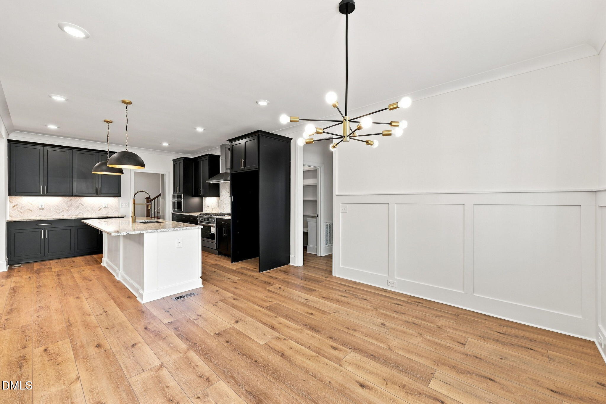 5317 Asher Woods