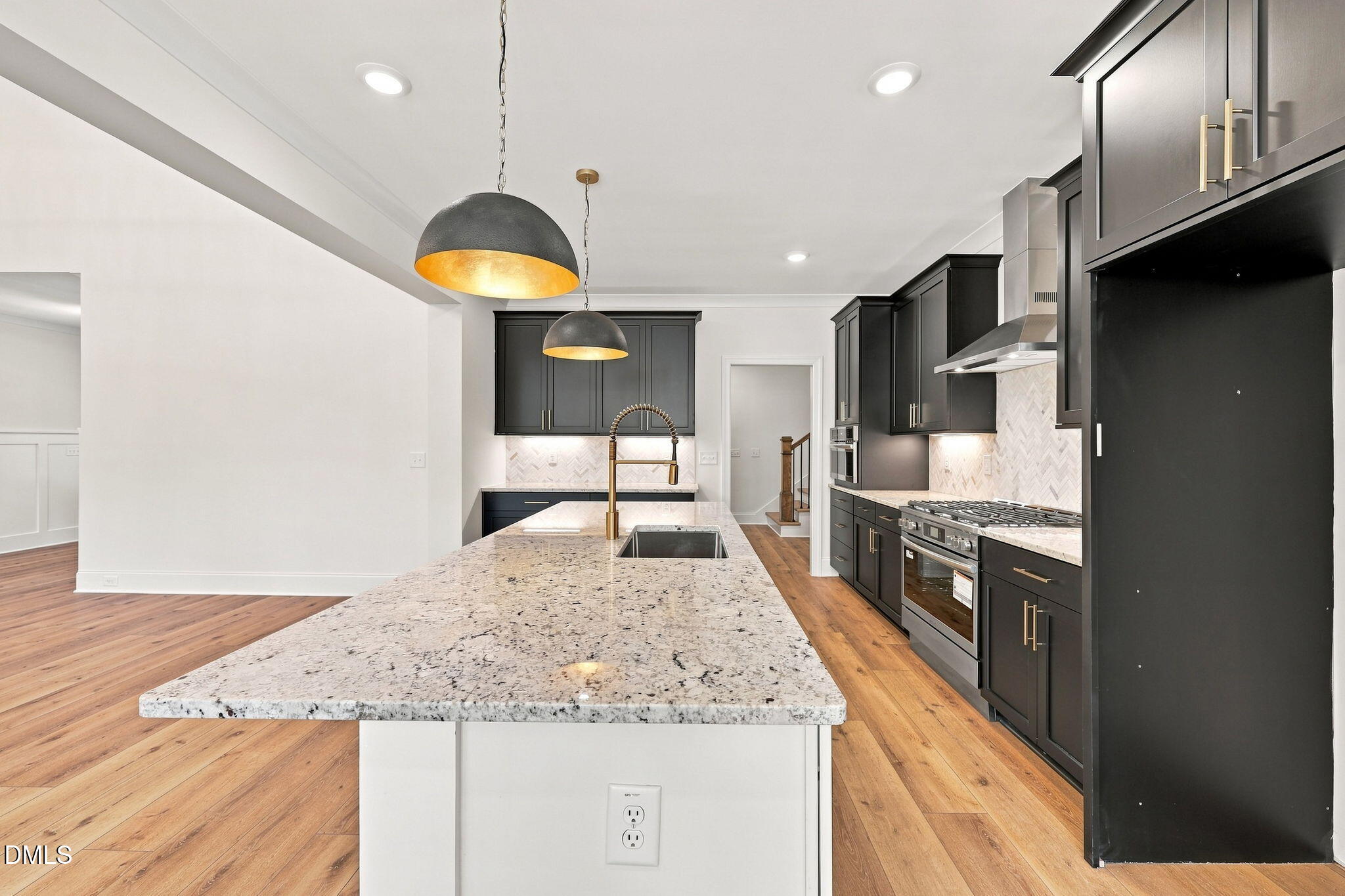 5317 Asher Woods