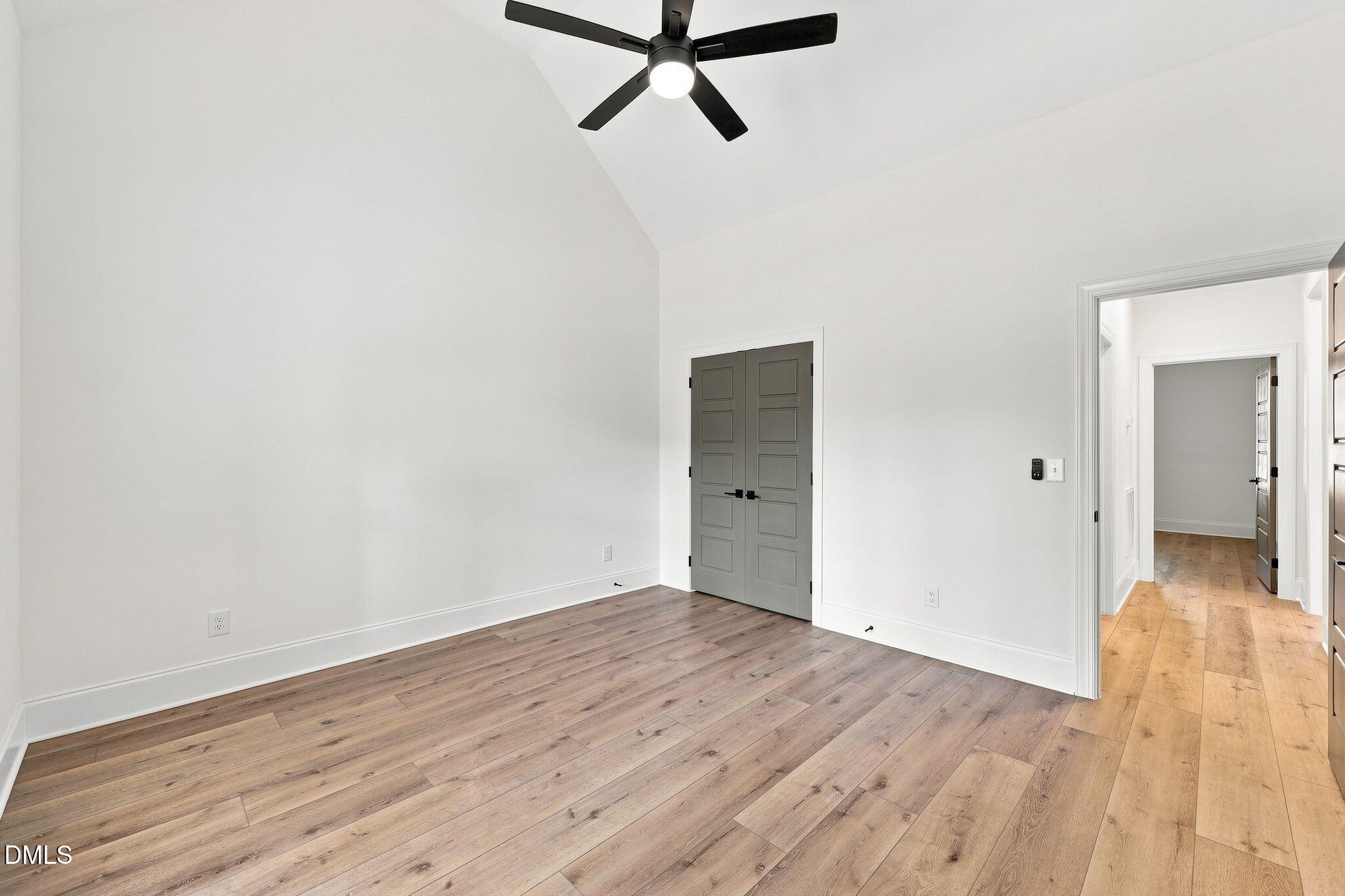 5317 Asher Woods