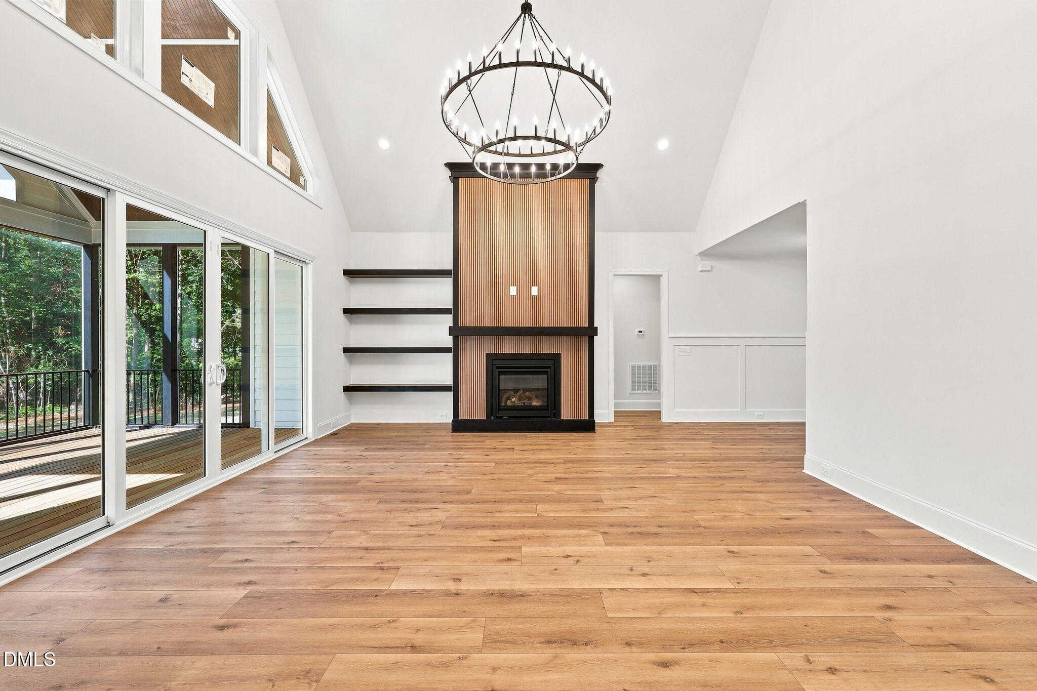 5317 Asher Woods